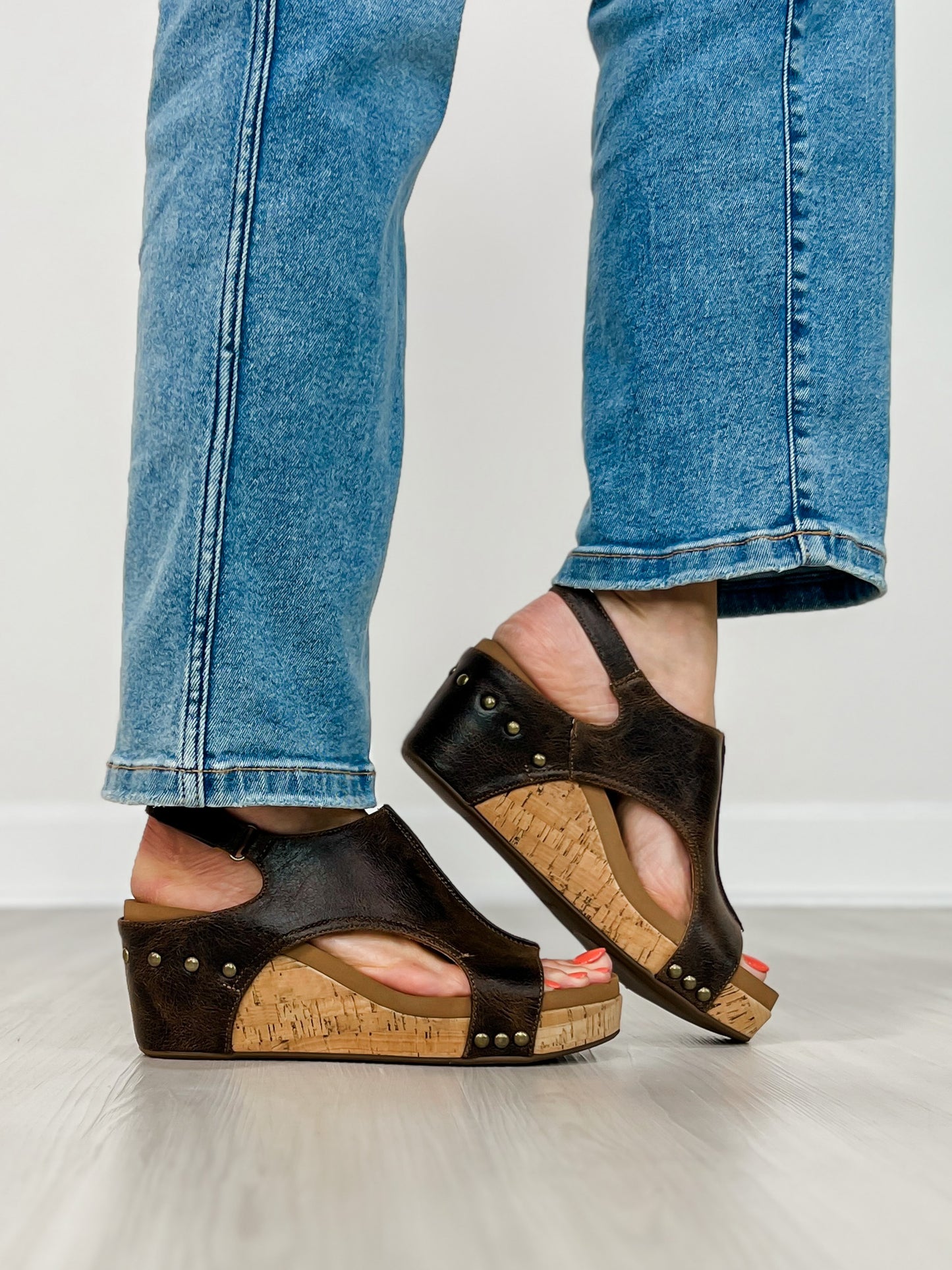 Corkys Carley Wedges in ESPRESSO CRINKLE