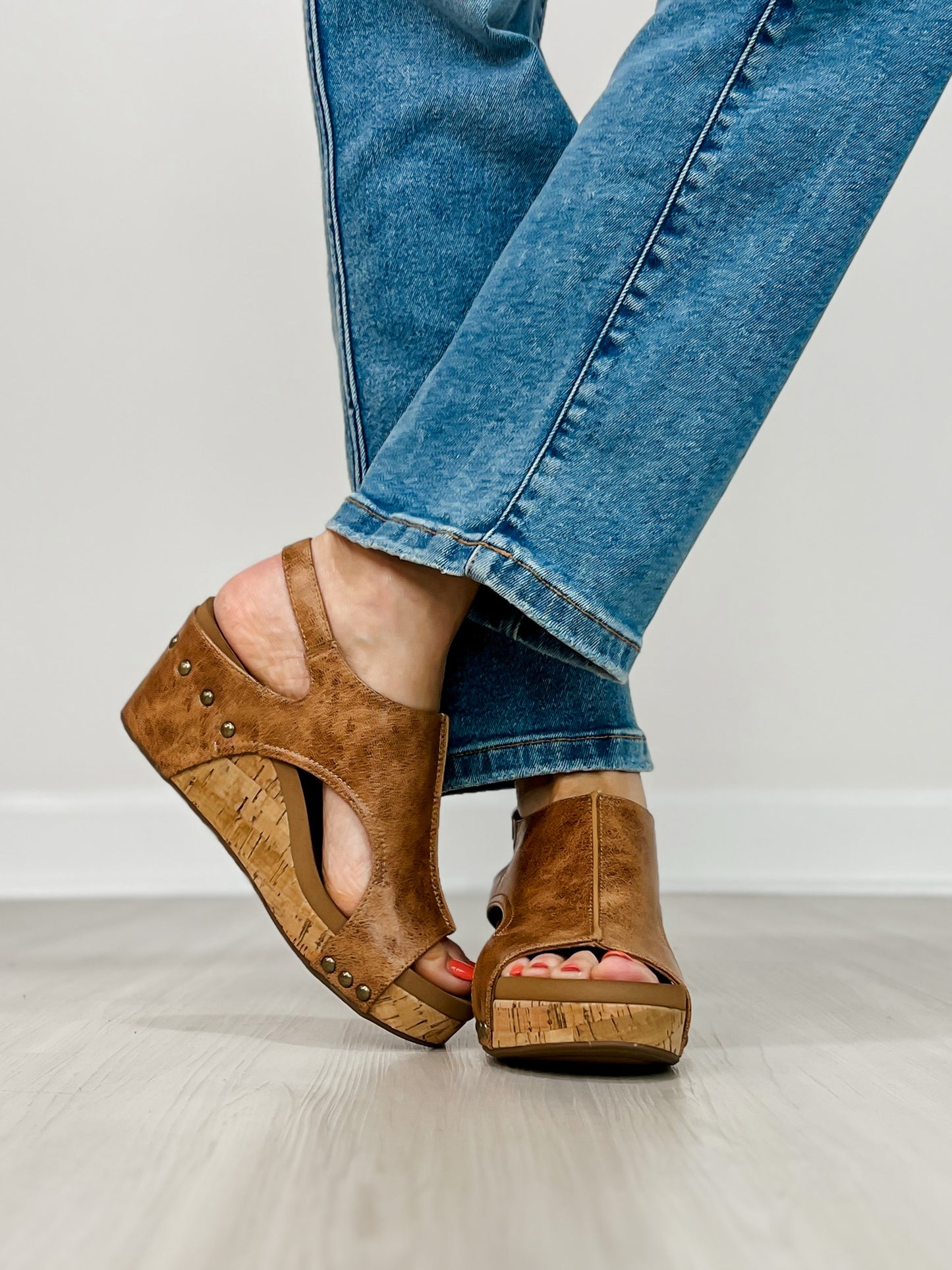 Corkys Carley Wedges in COGNAC DISTRESSED