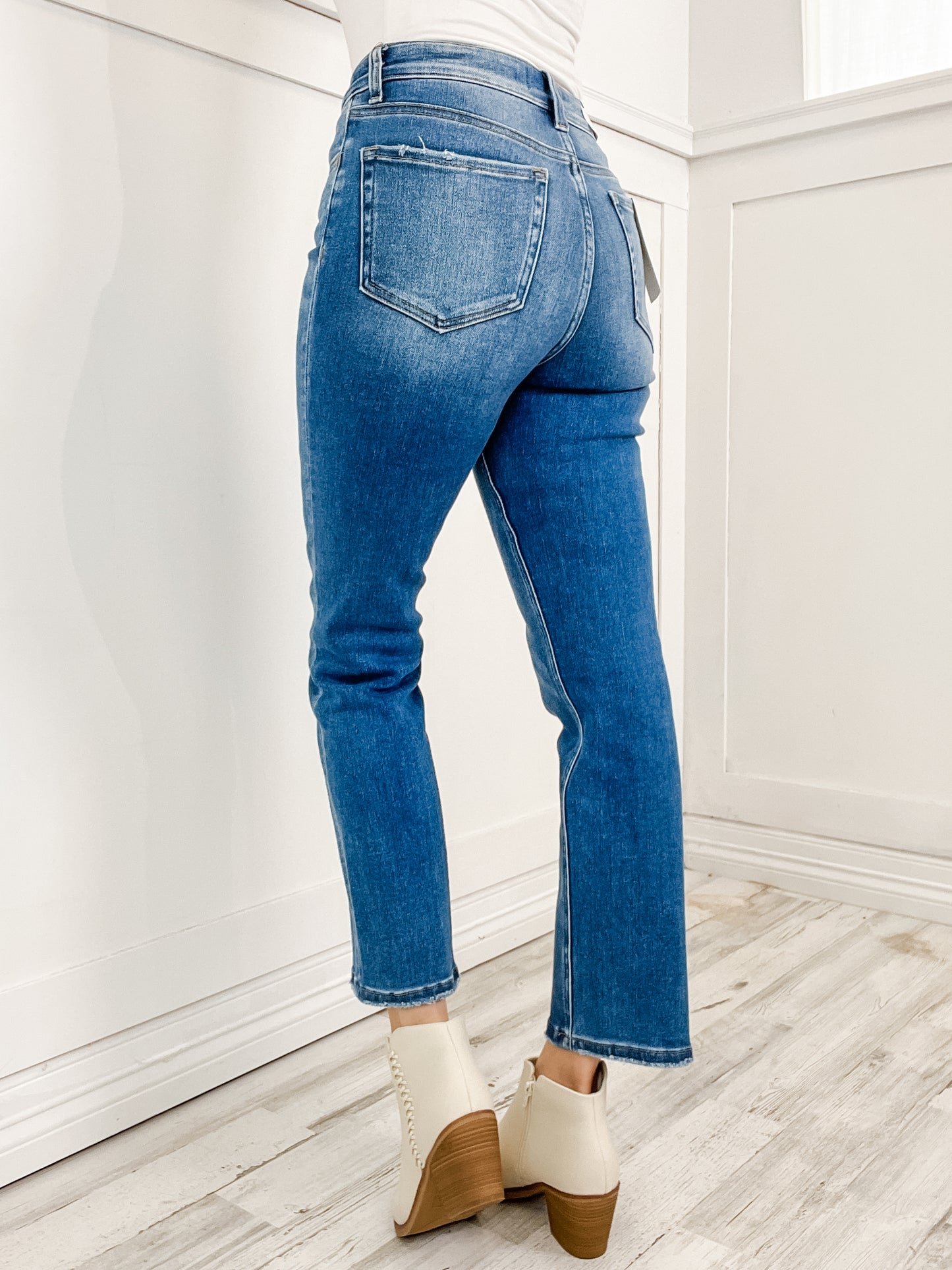 Lovervet by Vervet ENRICH Hi-Rise Ankle Slim Straight Denim Jeans