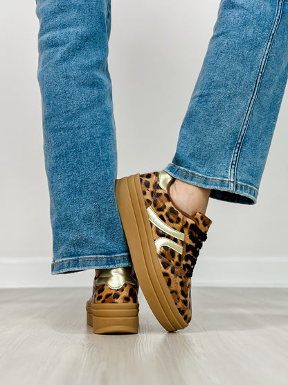 Semi Platform Double Stripe Low Sneakers in Leopard/Gold