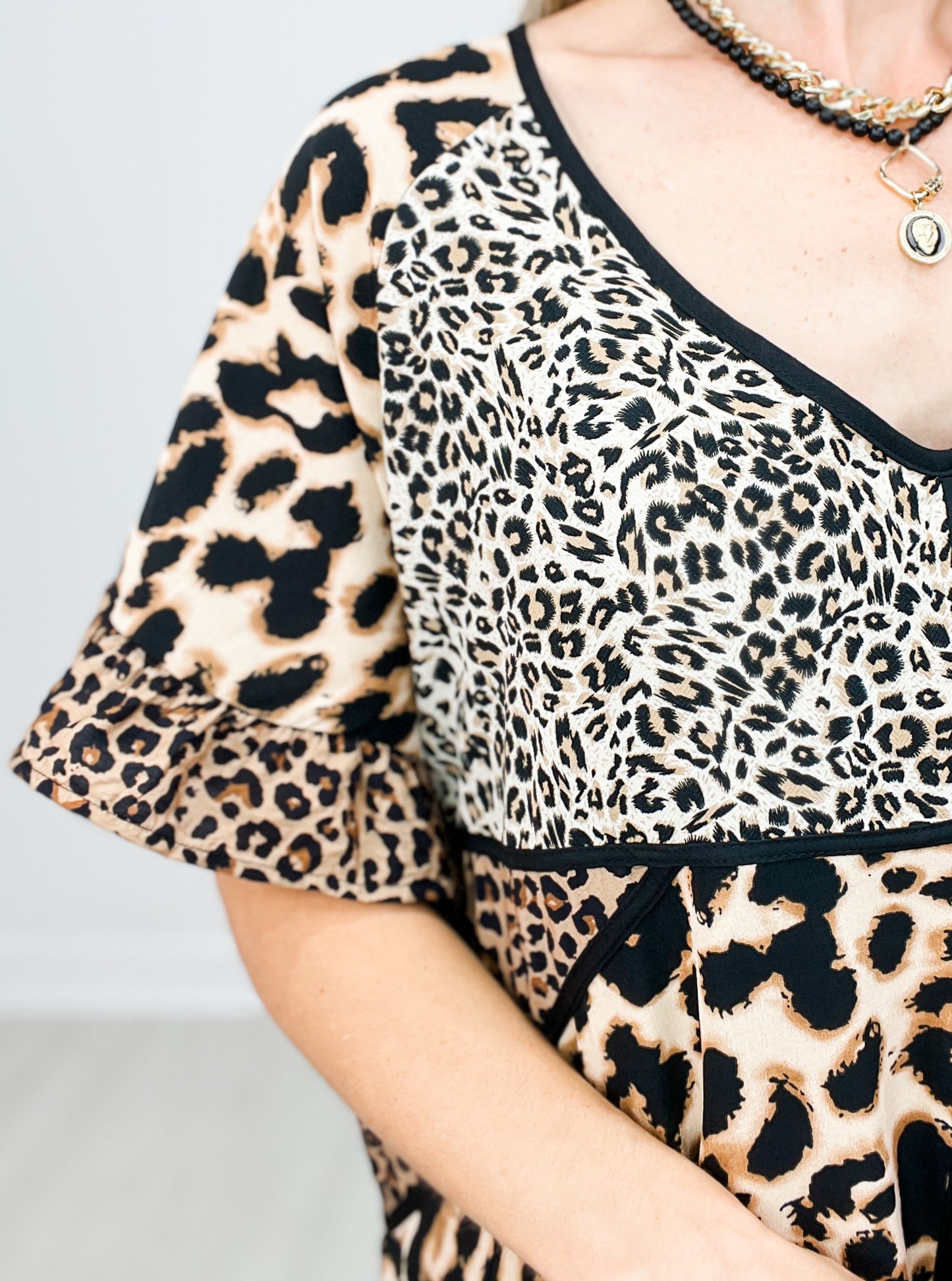 Leopard Print Contrast Pattern Short Sleeve Dress