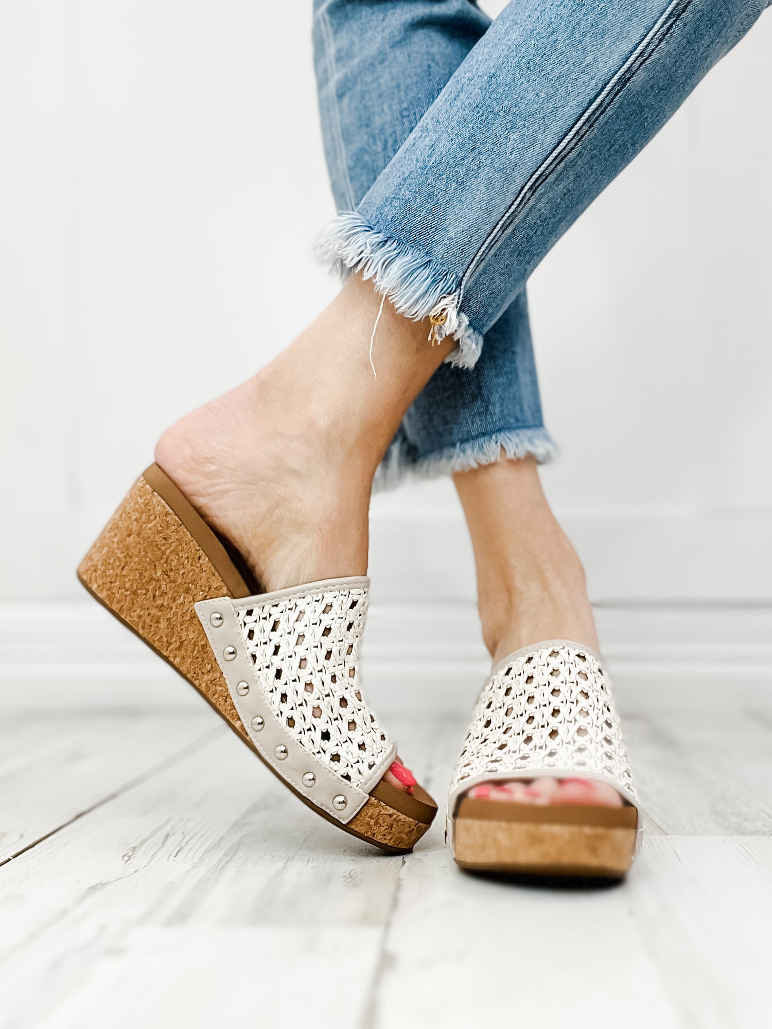 Corkys Vacation Wedges in White â Emma Lou's Boutique