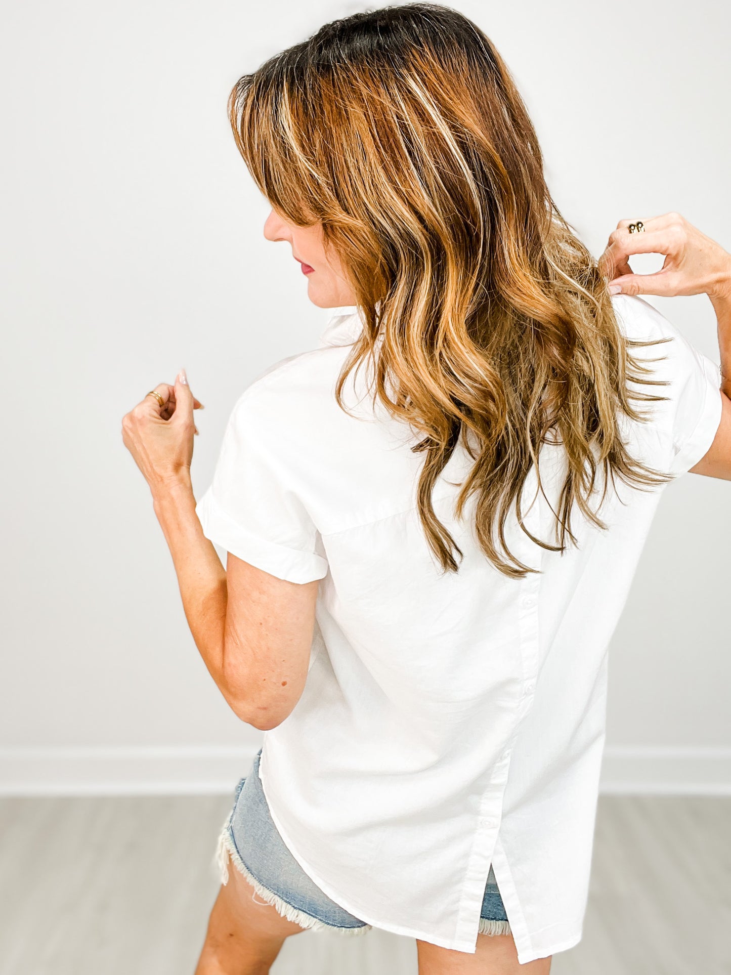 Short Sleeve Button-Down Front and Back Collared Top