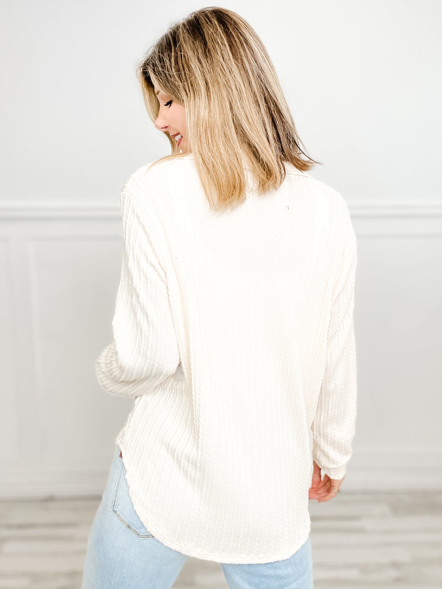 Long Sleeve Collared Cable Knit Top with V-Neckline