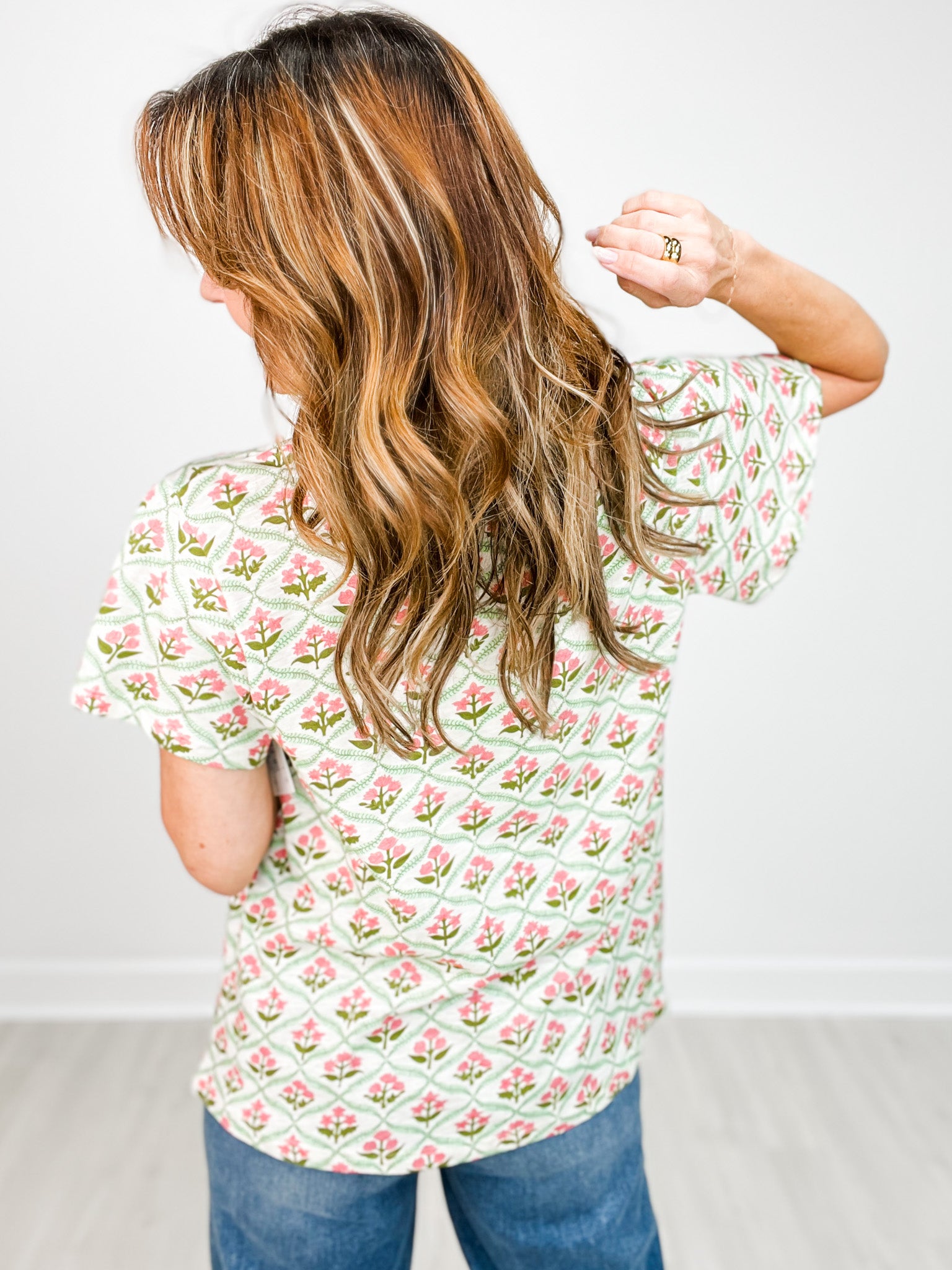 Flower Fields Short Sleeve Basic Top