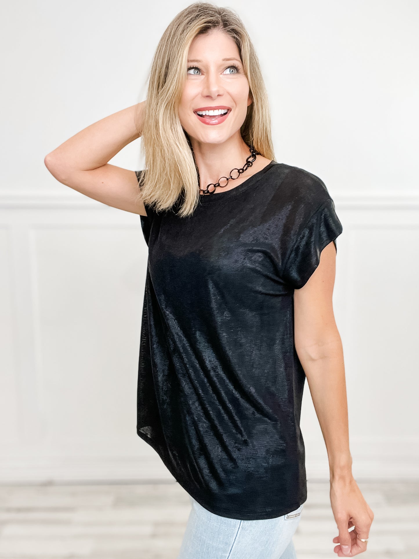 Short Sleeve Metallic Short Sleeve Top with Round Neckline