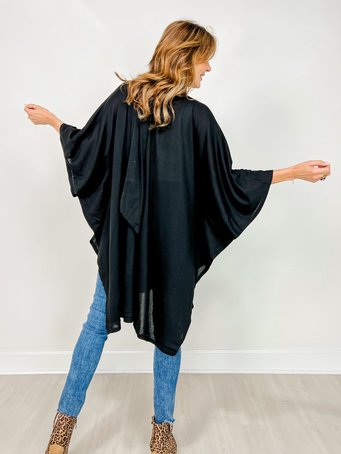 Flowy Button Detail Poncho Top in Black