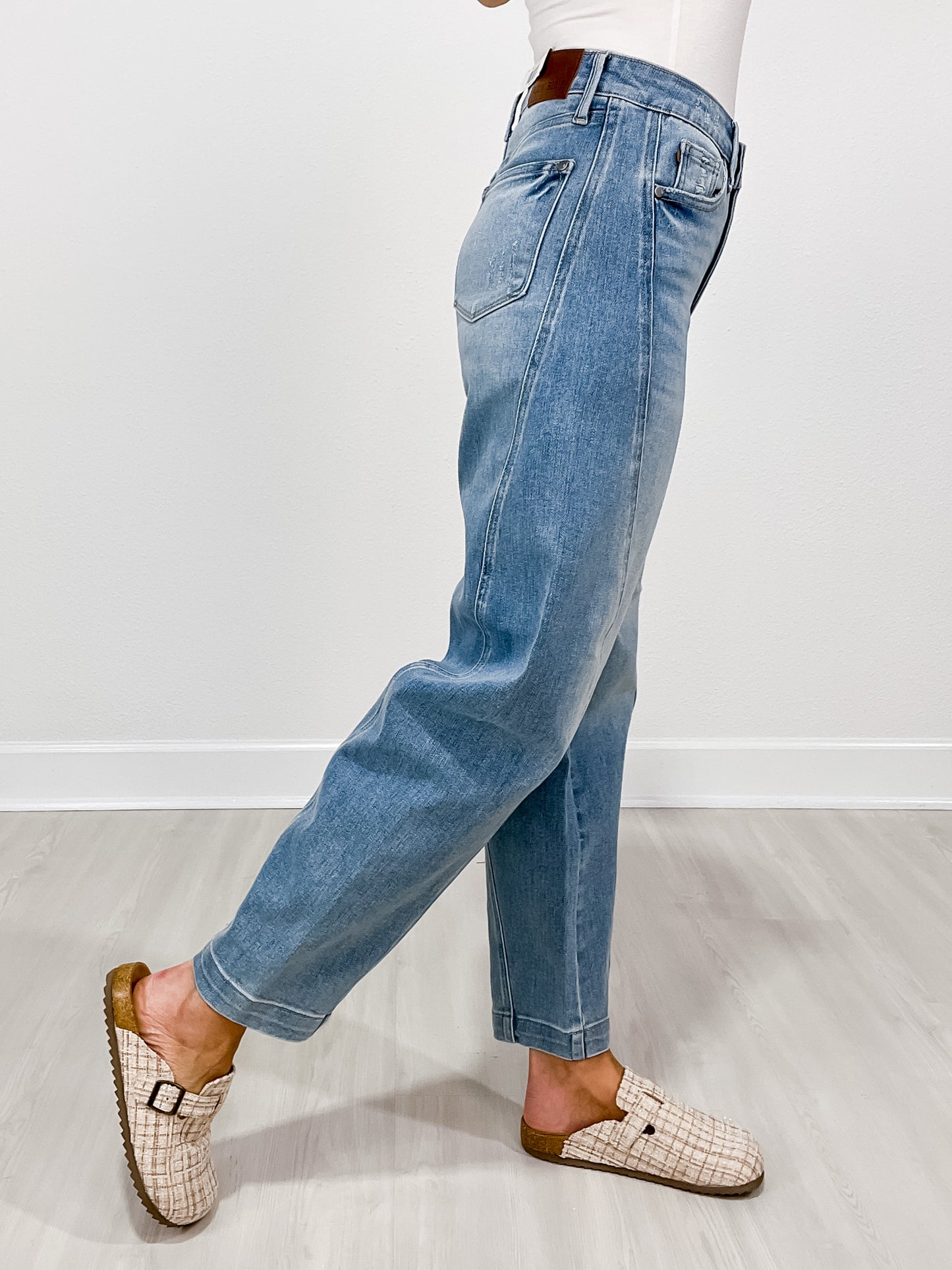 Judy Blue PENELOPE High Waist Side Panel Barrel Leg Jeans