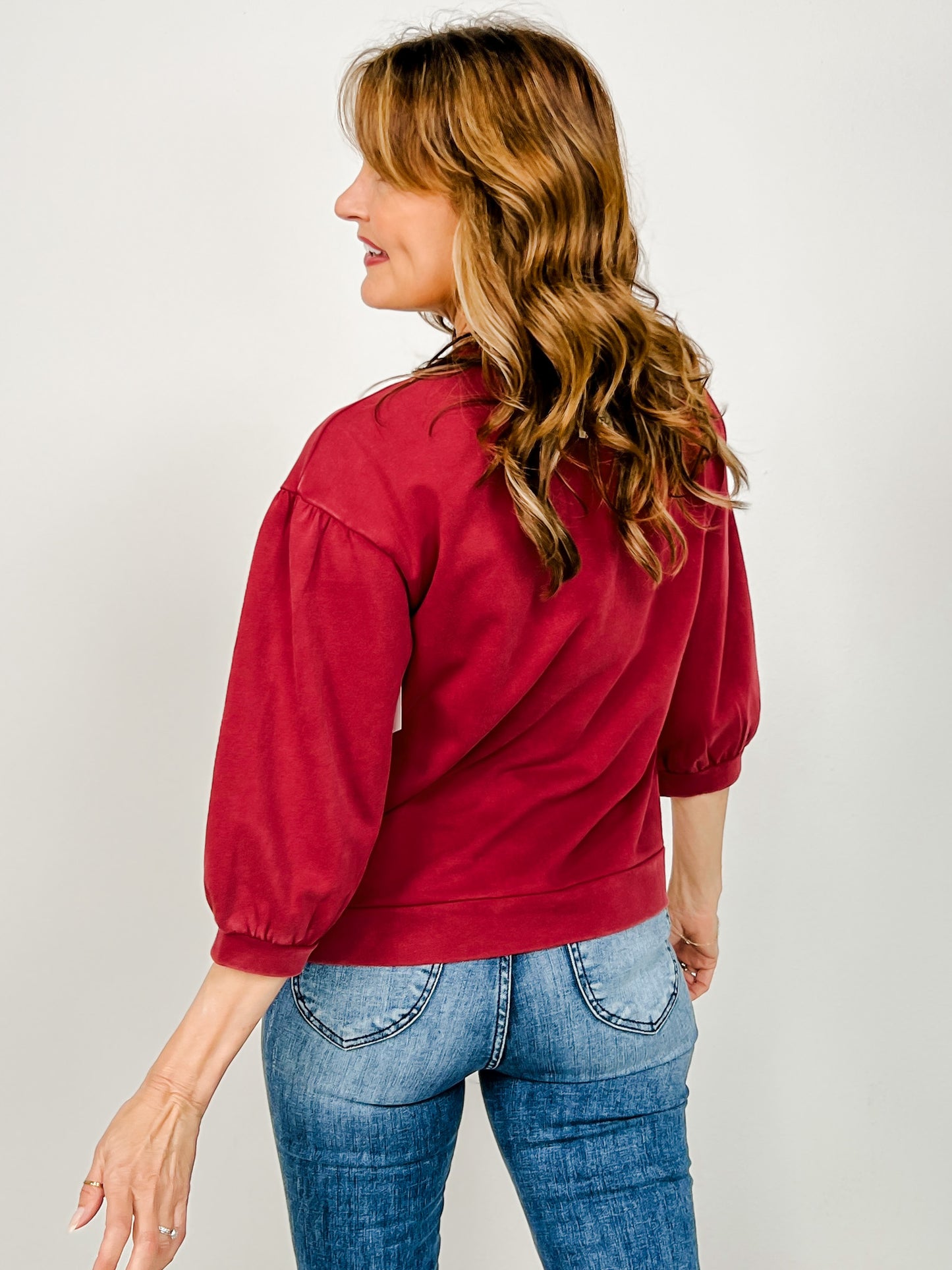 3/4 Sleeve Raw Cut Edge Floral Patched Sweatshirt