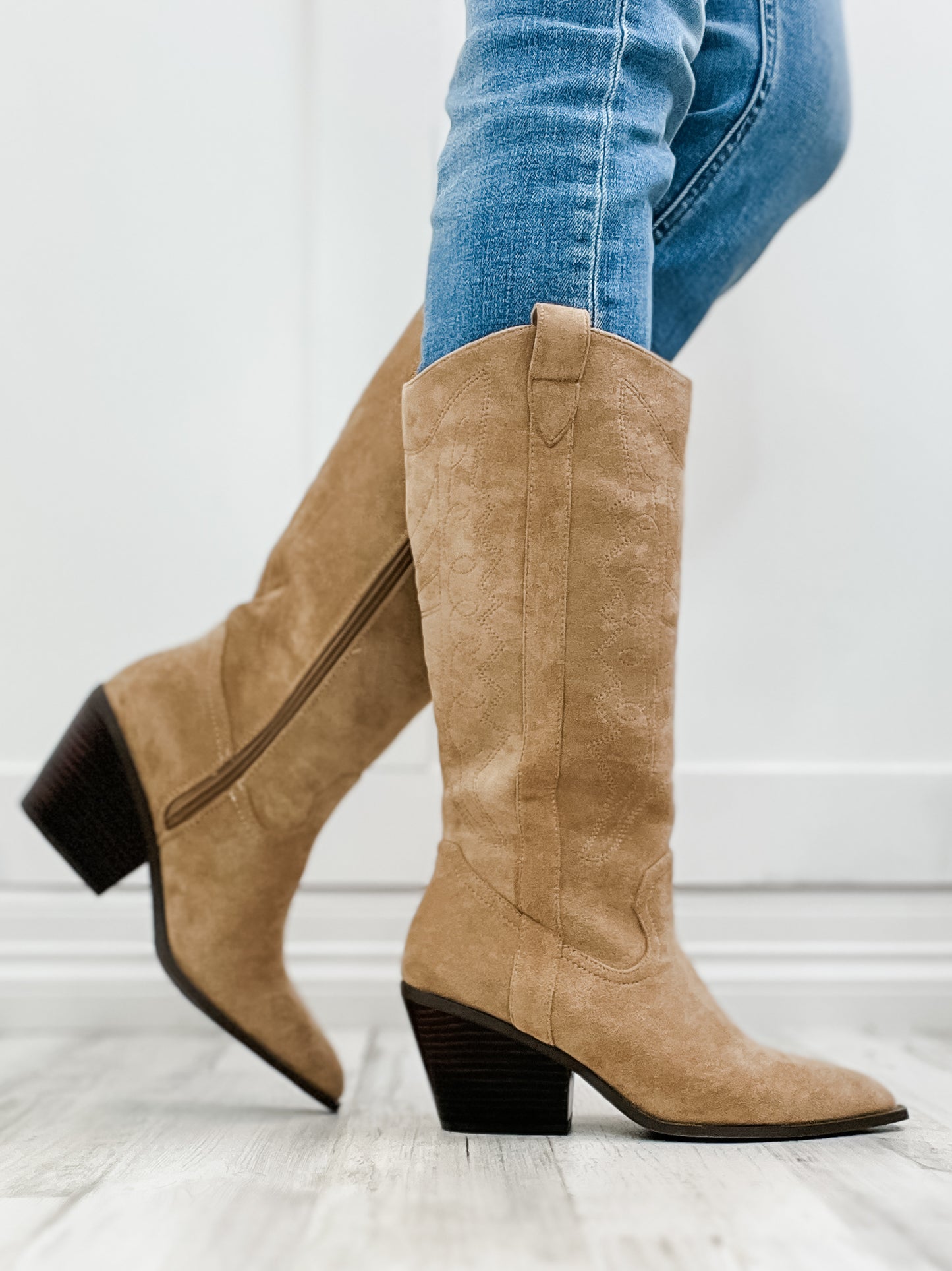 Corkys Howdy Boots in  Camel Suede