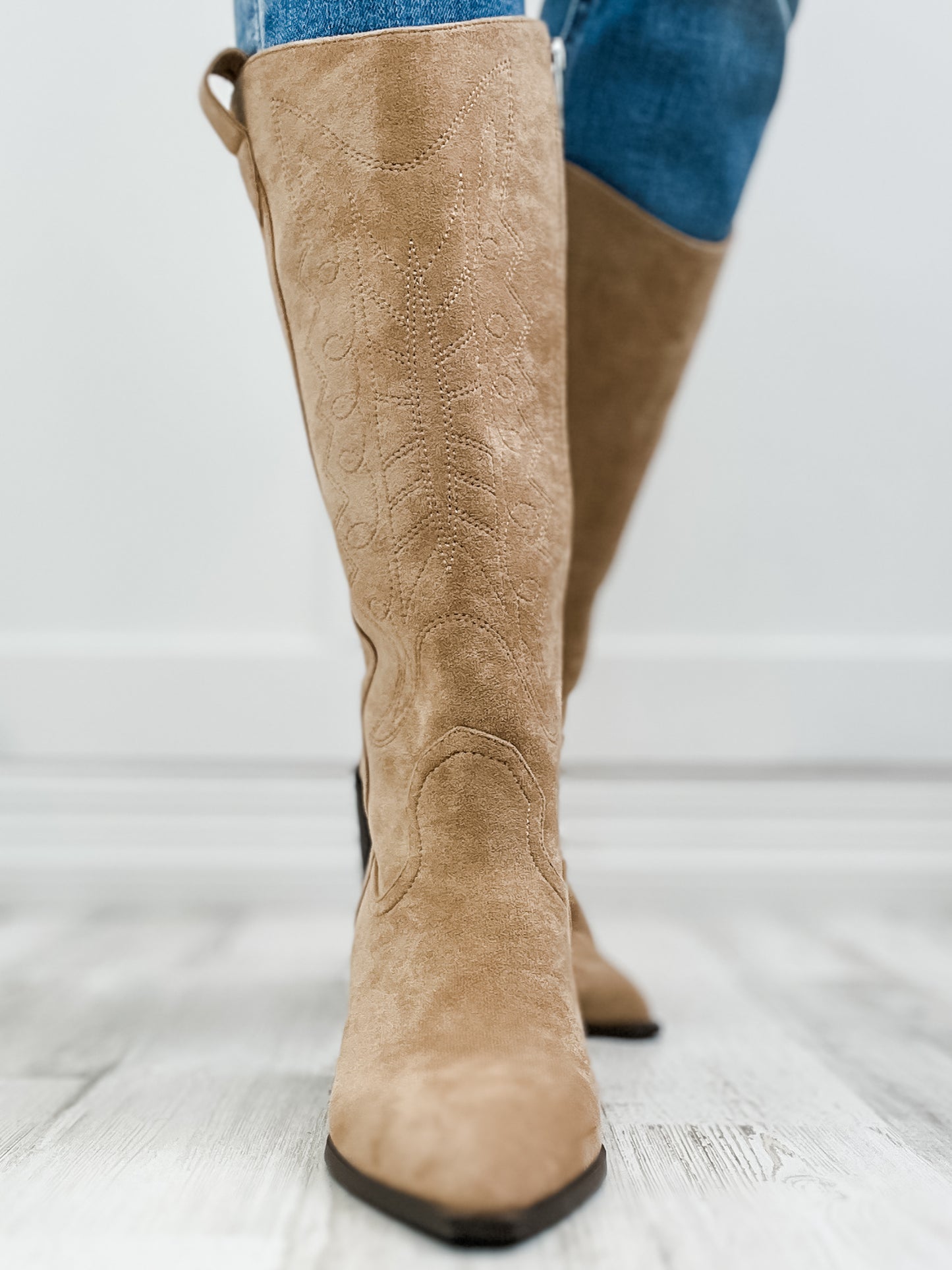 Corkys Howdy Boots in  Camel Suede