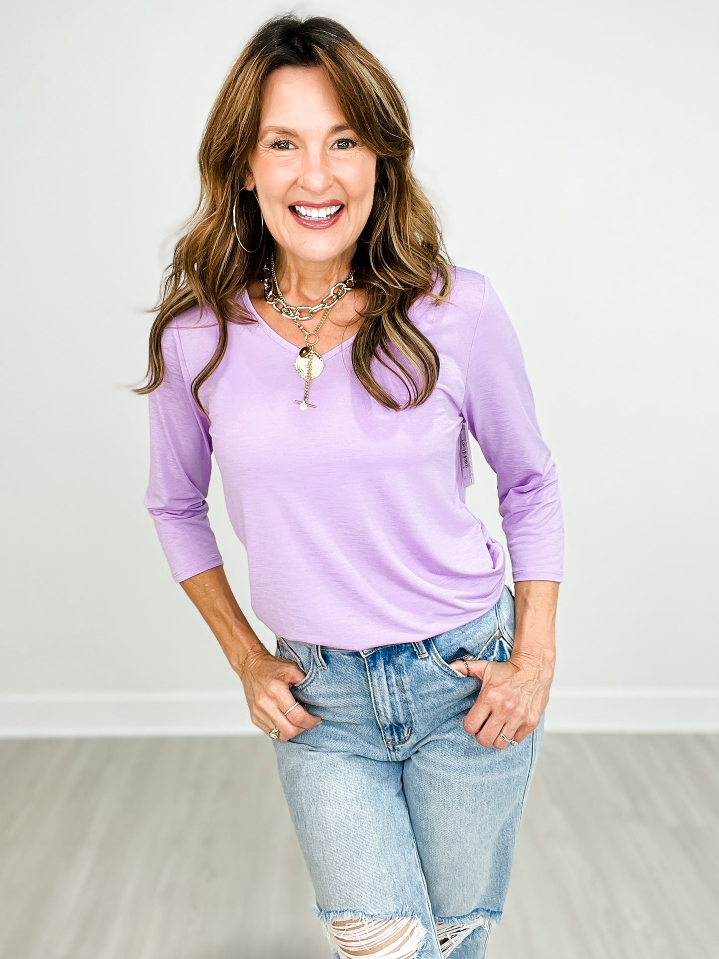 V-Neck Poly Blend 3/4" Sleeve Top in Lilac