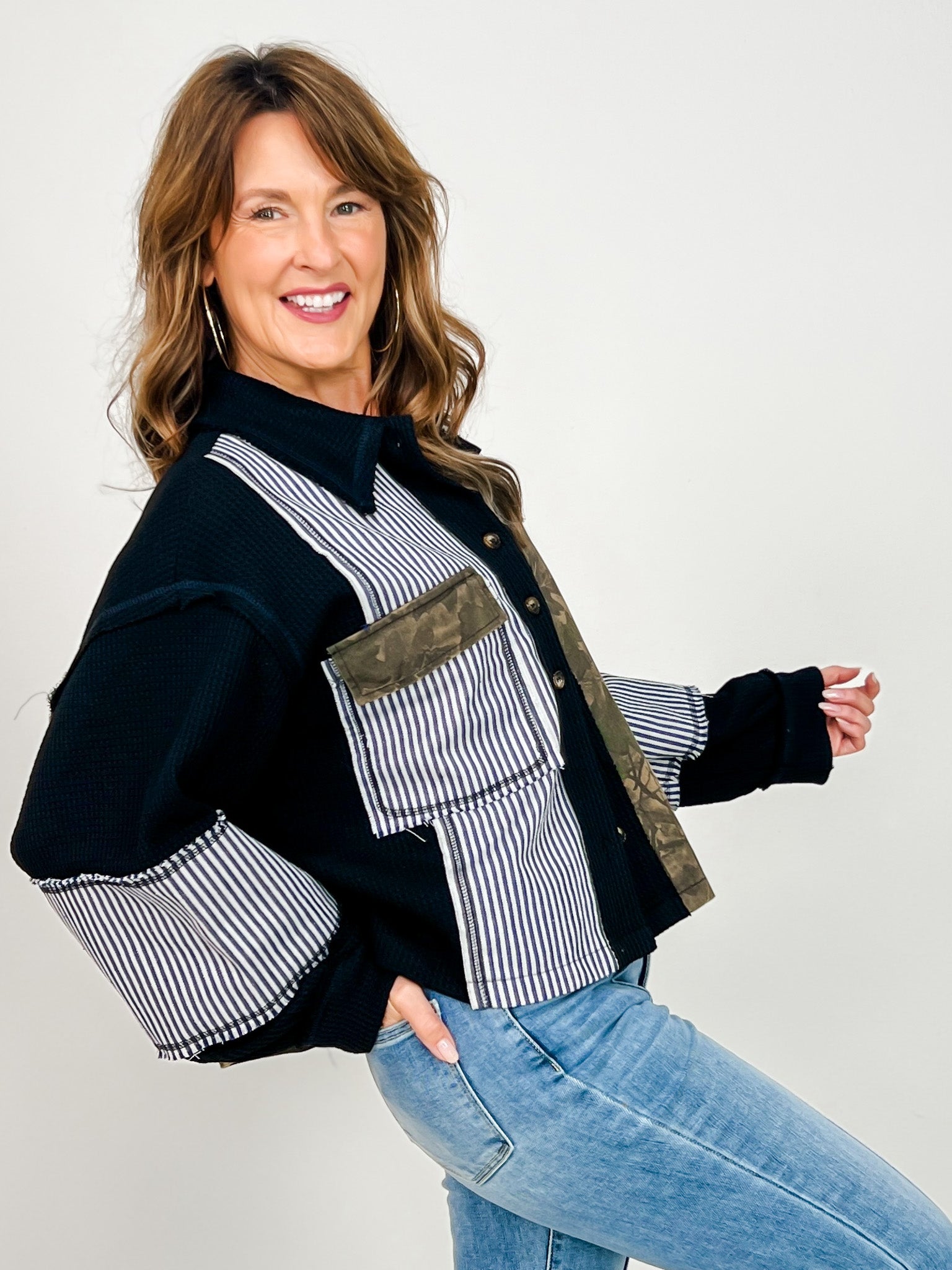 Button Down Collared Balloon Sleeve Shacket