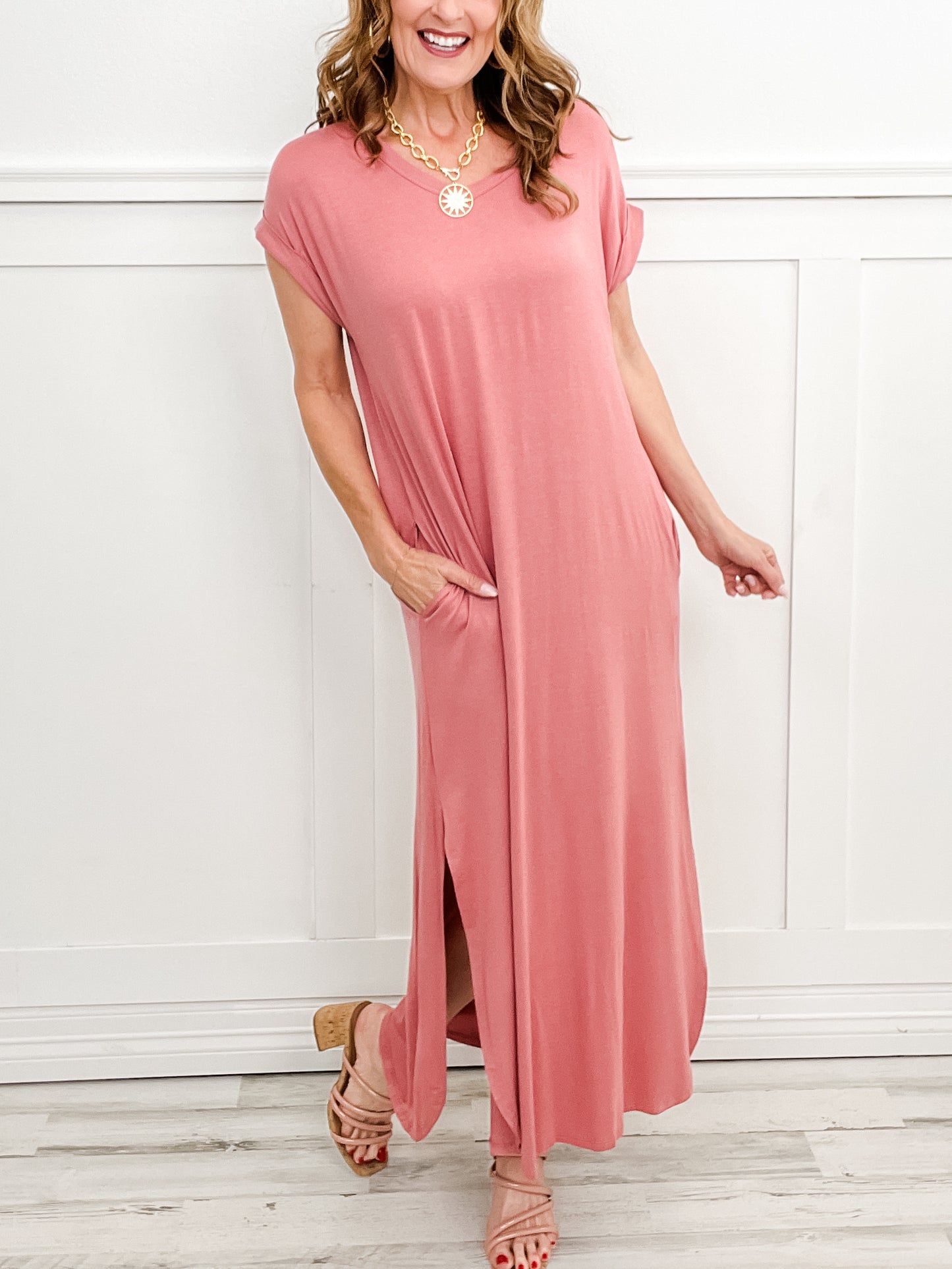 V-Neck Basic Short Sleeve Maxi Dress