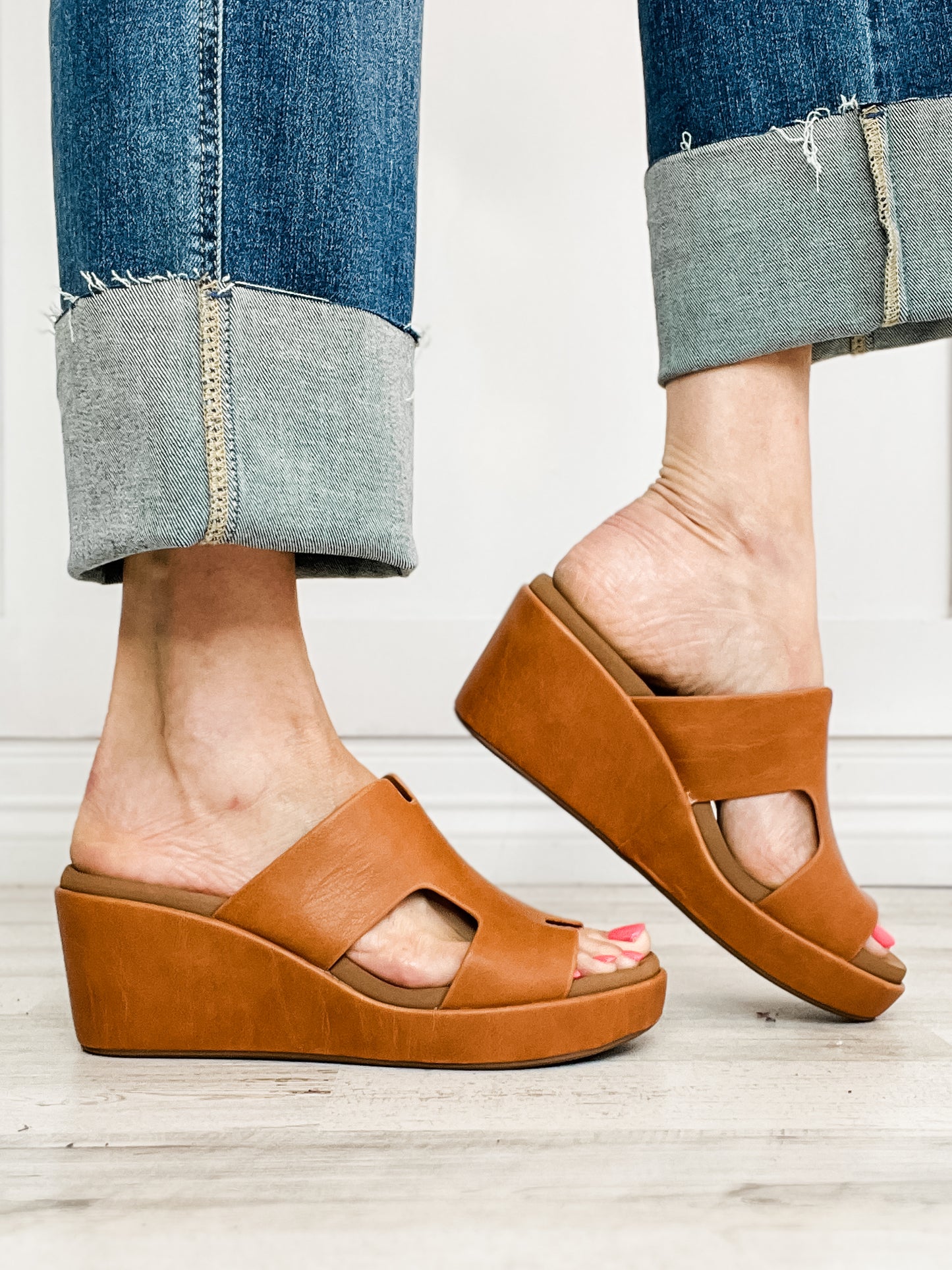 Corkys PUCKER UP Open Toe Wedges in Cognac Smooth 2