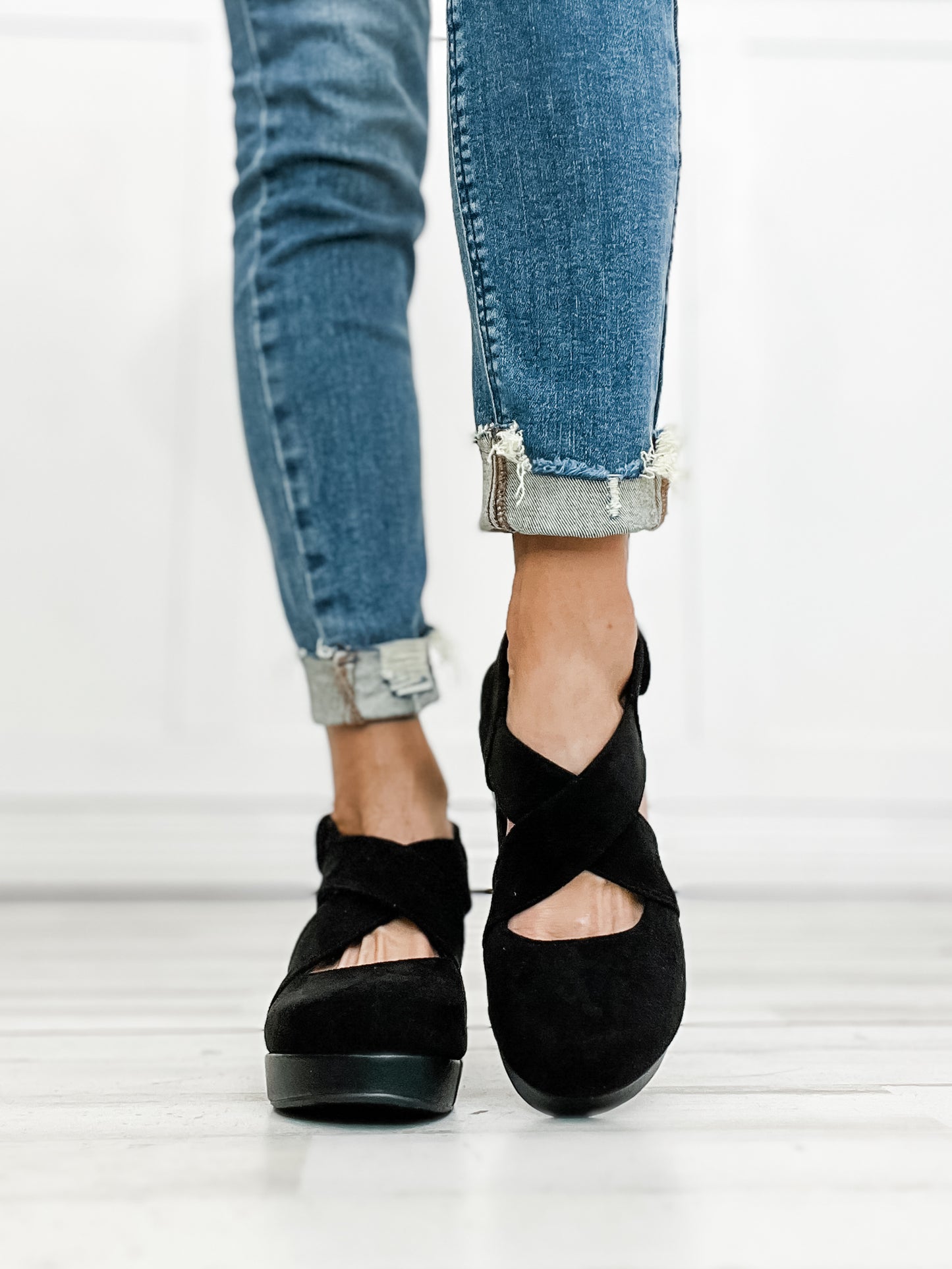 Corkys Case Closed Closed Toe Wedges in Black Faux Suede