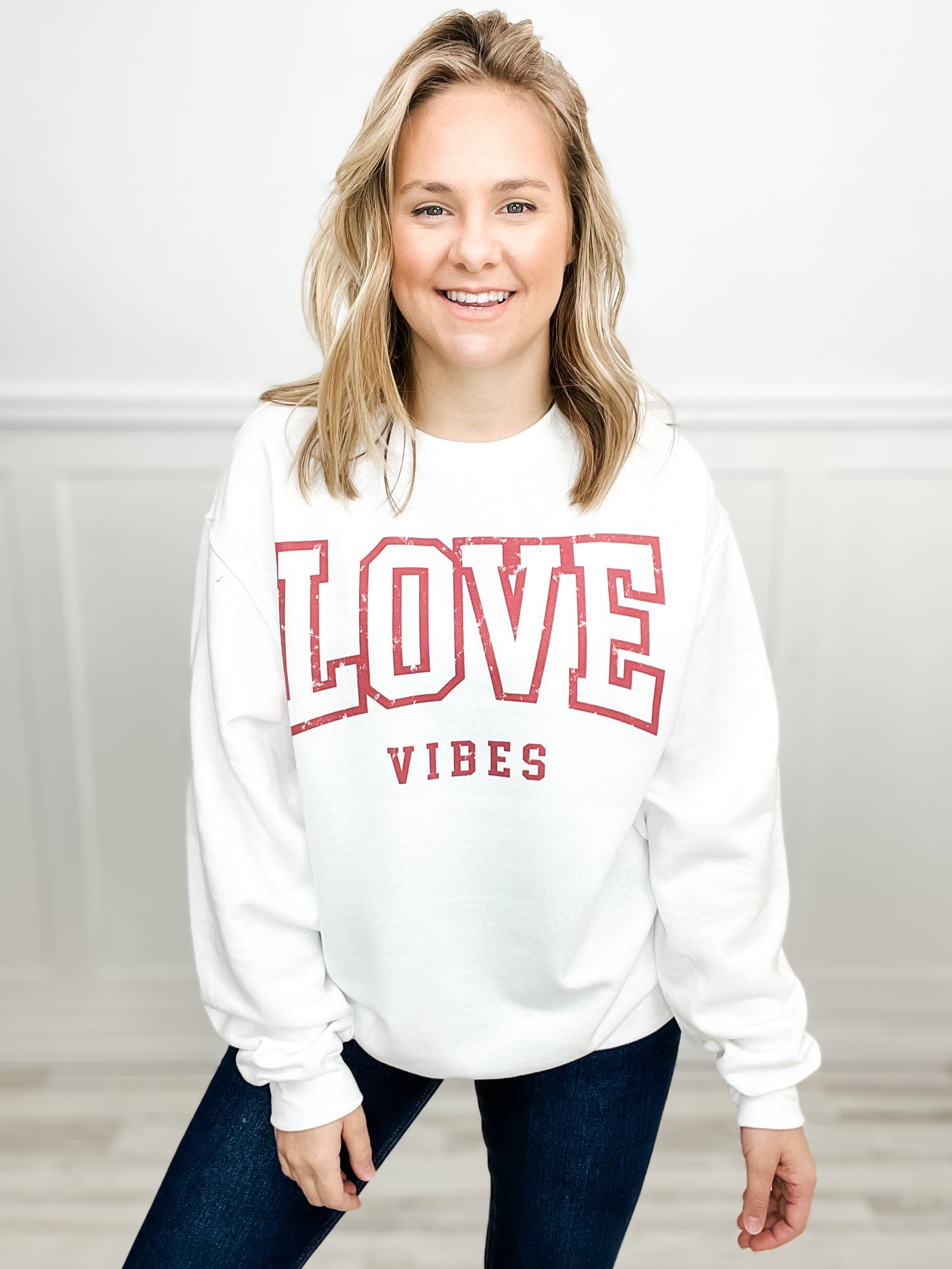 Love Vibes Sweatshirt Top