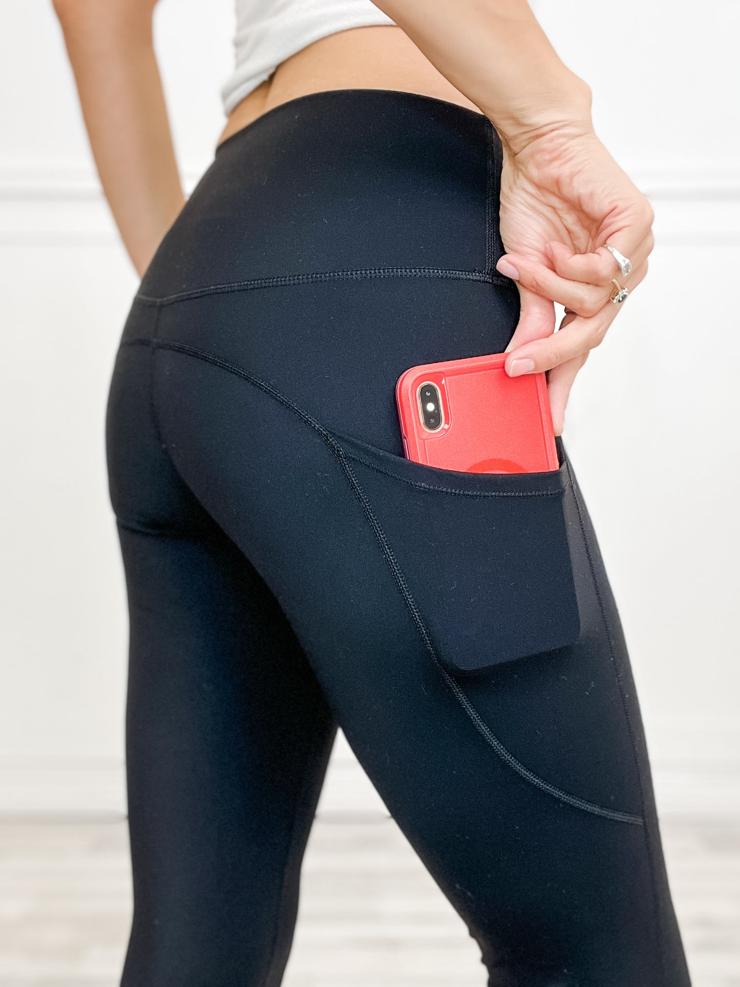 Buttery Soft Activewear Leggings with Pockets