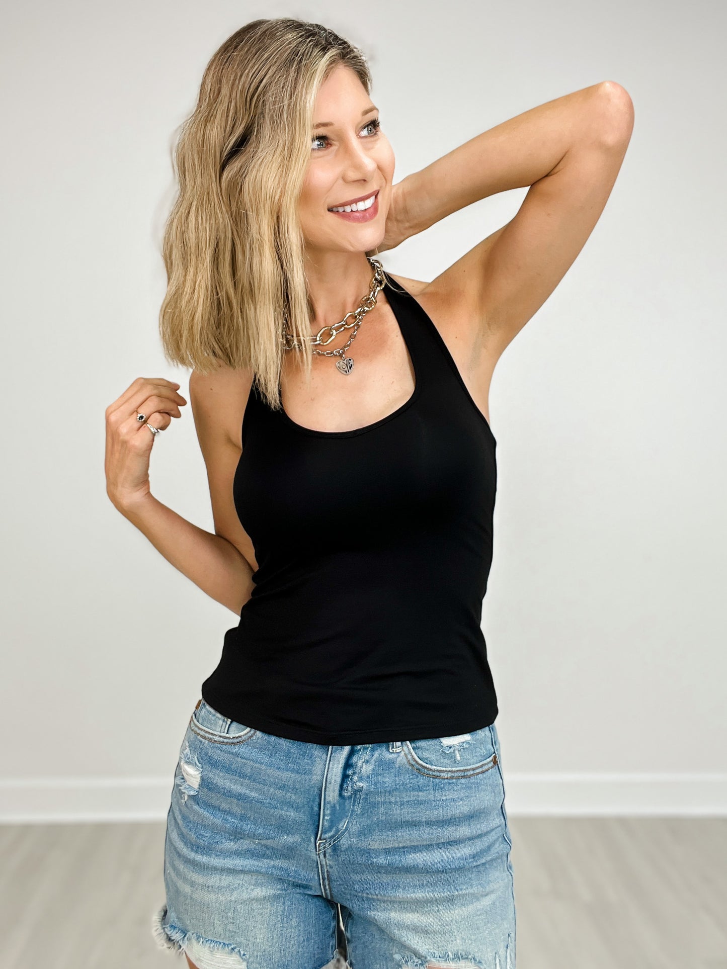 Solid Halter Brami
