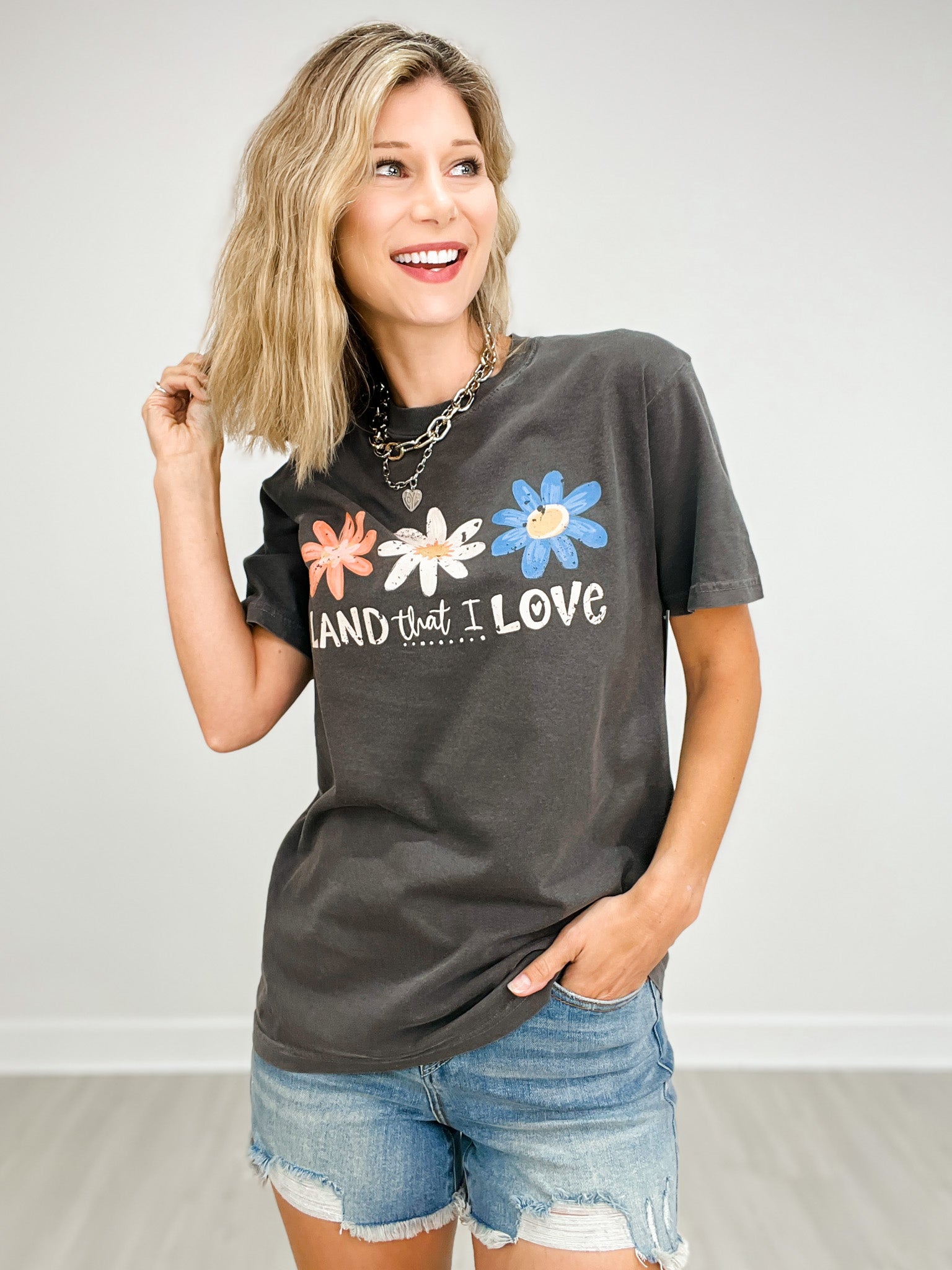 Land That I Love Graphic Tee