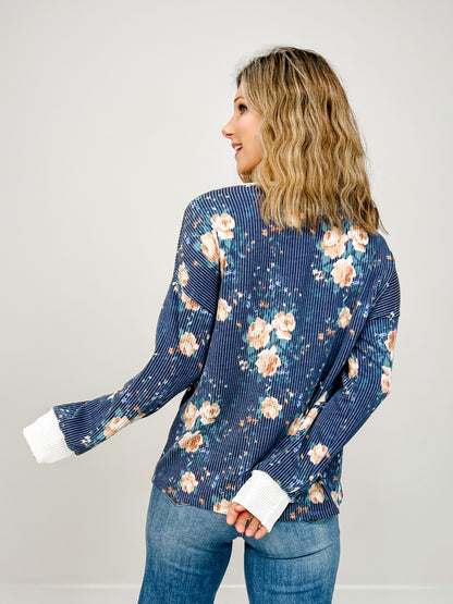 Ribbed Floral Print Pullover Top