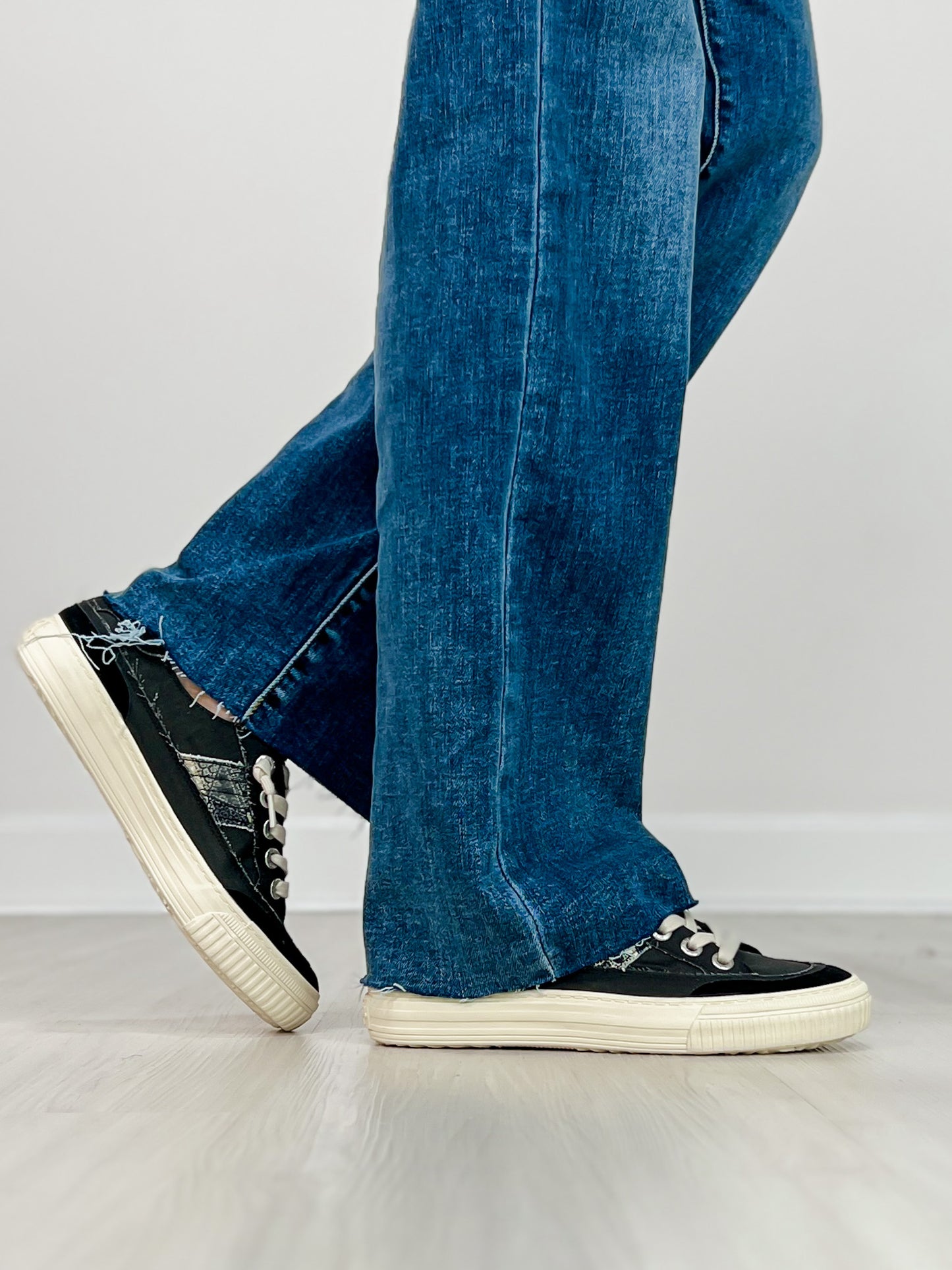 Blowfish Alex Slip-On Shoes in BLACK