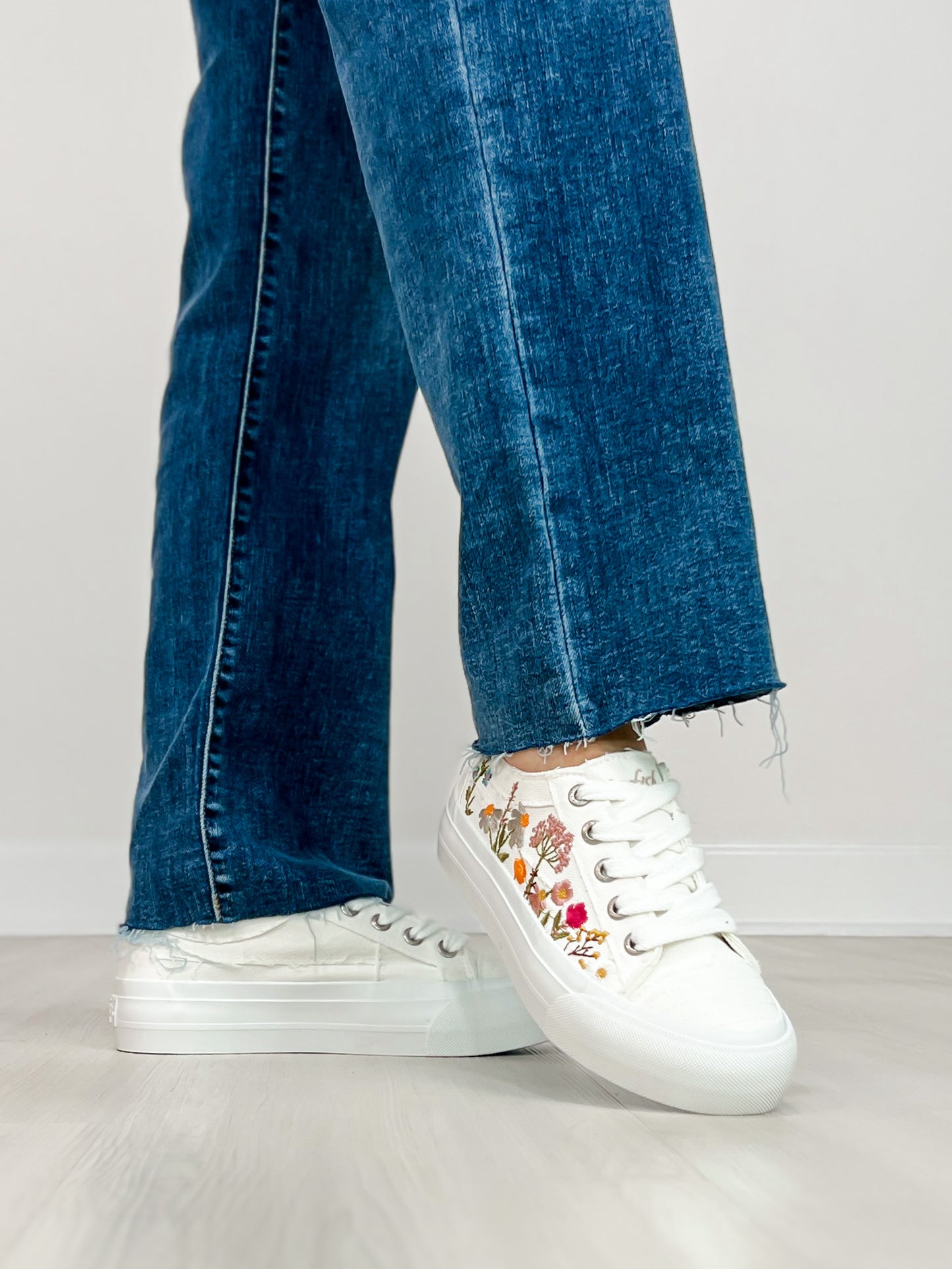 Blowfish Sadie Slip-On Sneakers in WHITE