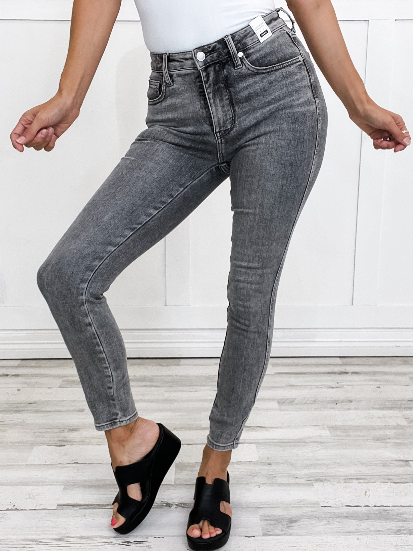 Judy Blue RAINY Mid-Rise Grey Tummy Control Skinny Jeans