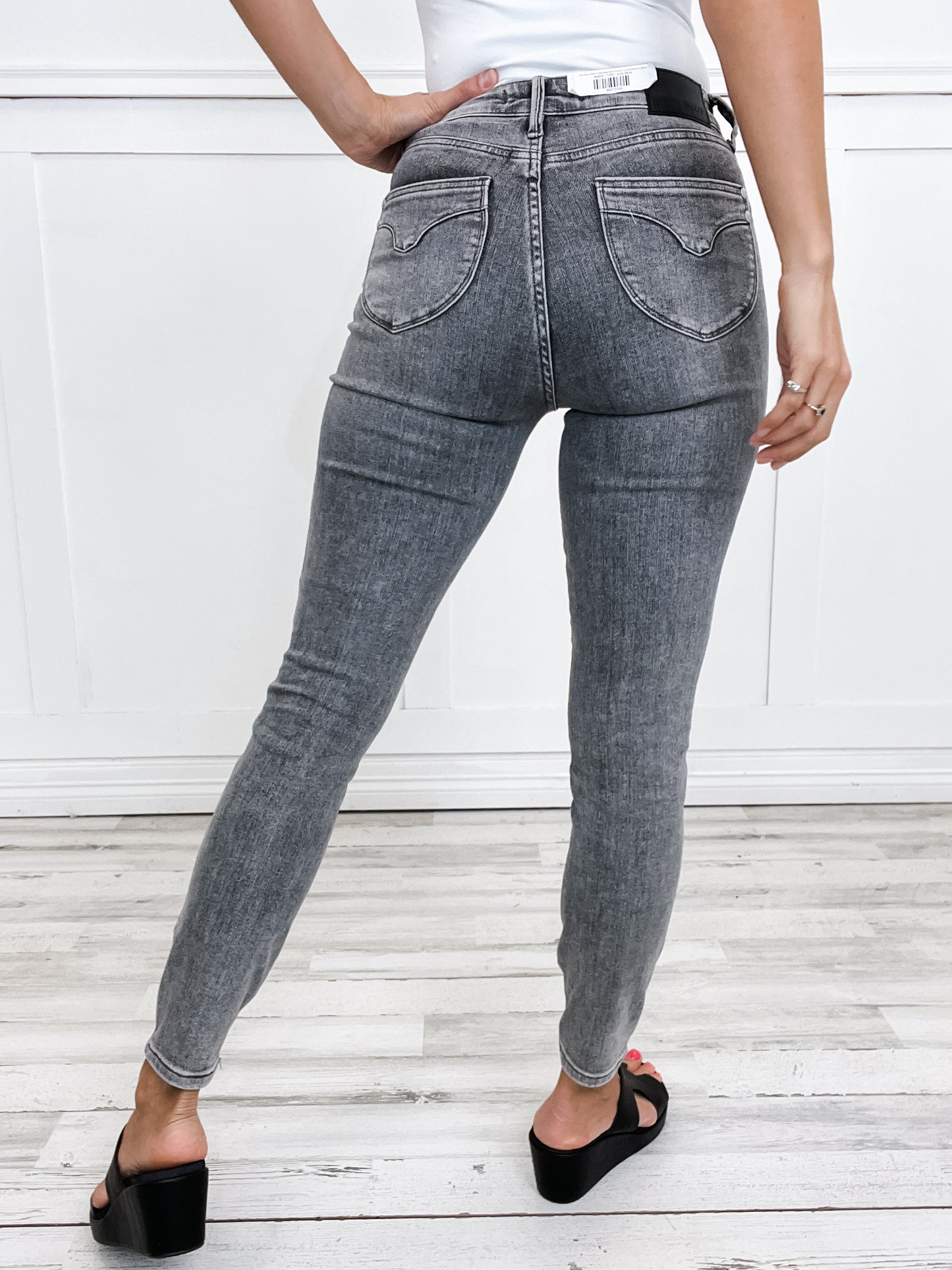 Judy Blue RAINY Mid-Rise Grey Tummy Control Skinny Jeans