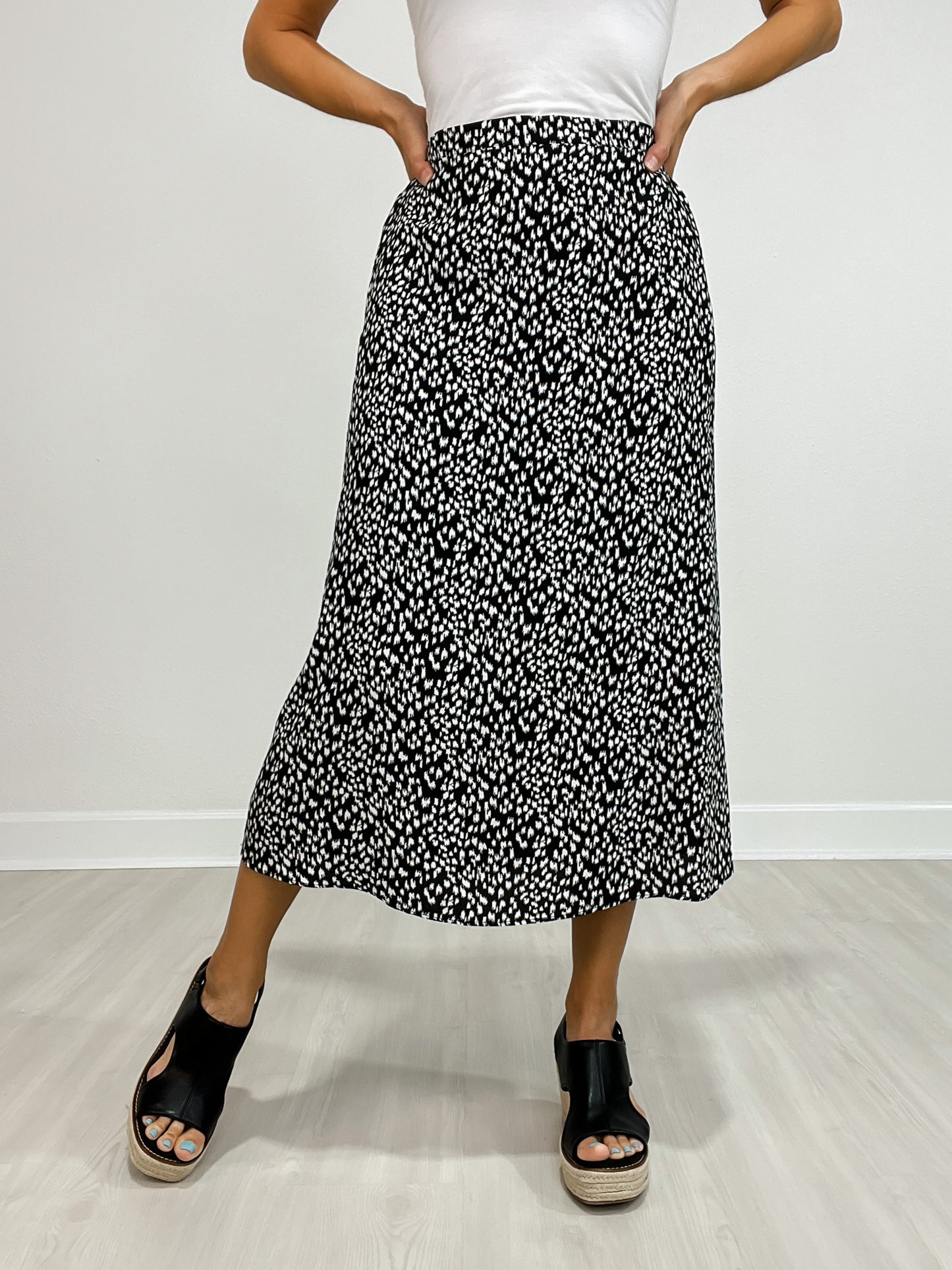 Abstract Leopard Print Elastic Waist Midi Skirt