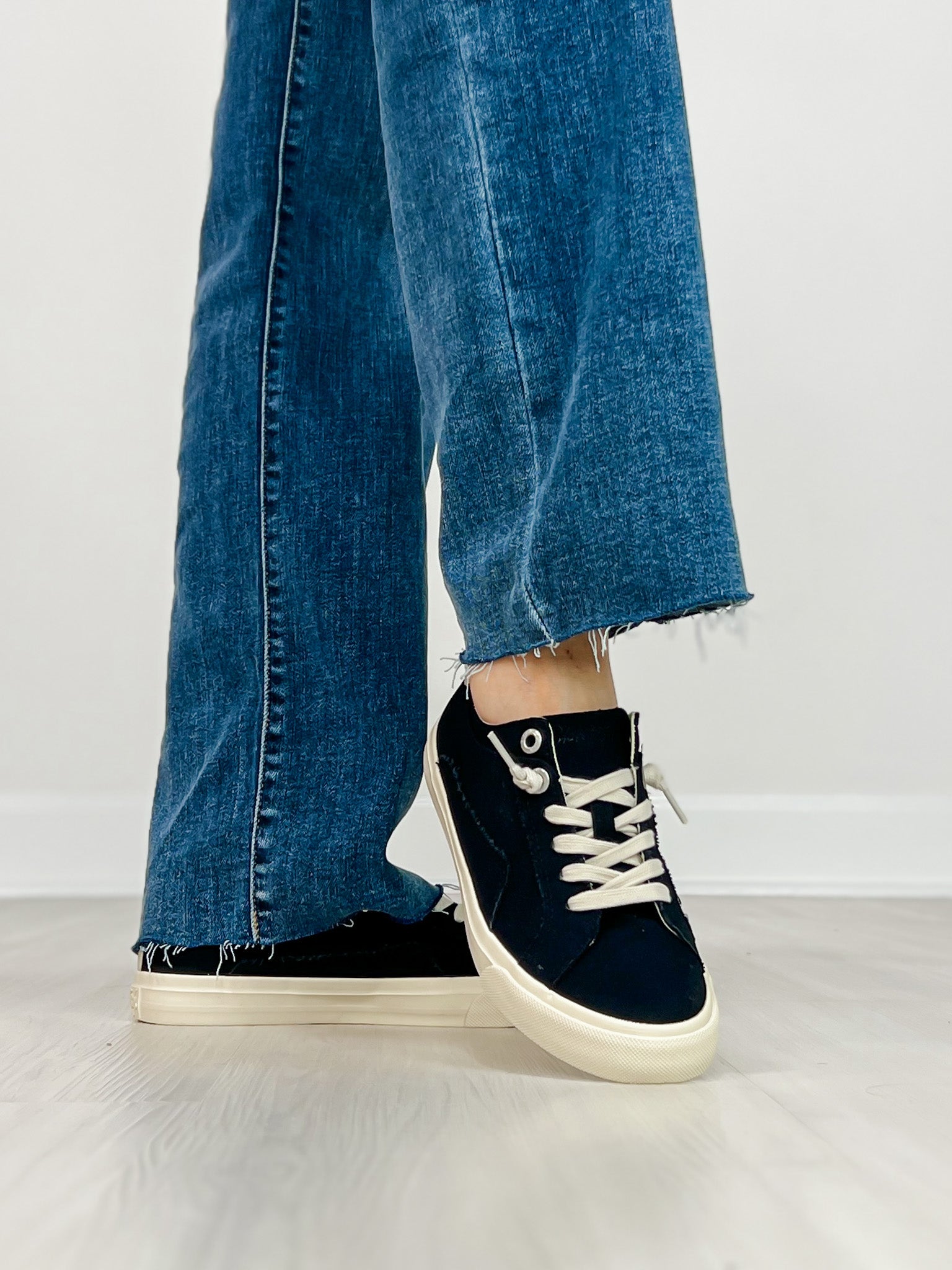 Blowfish Martina Too Slip-On Tennis Shoes in BLACK CANVAS