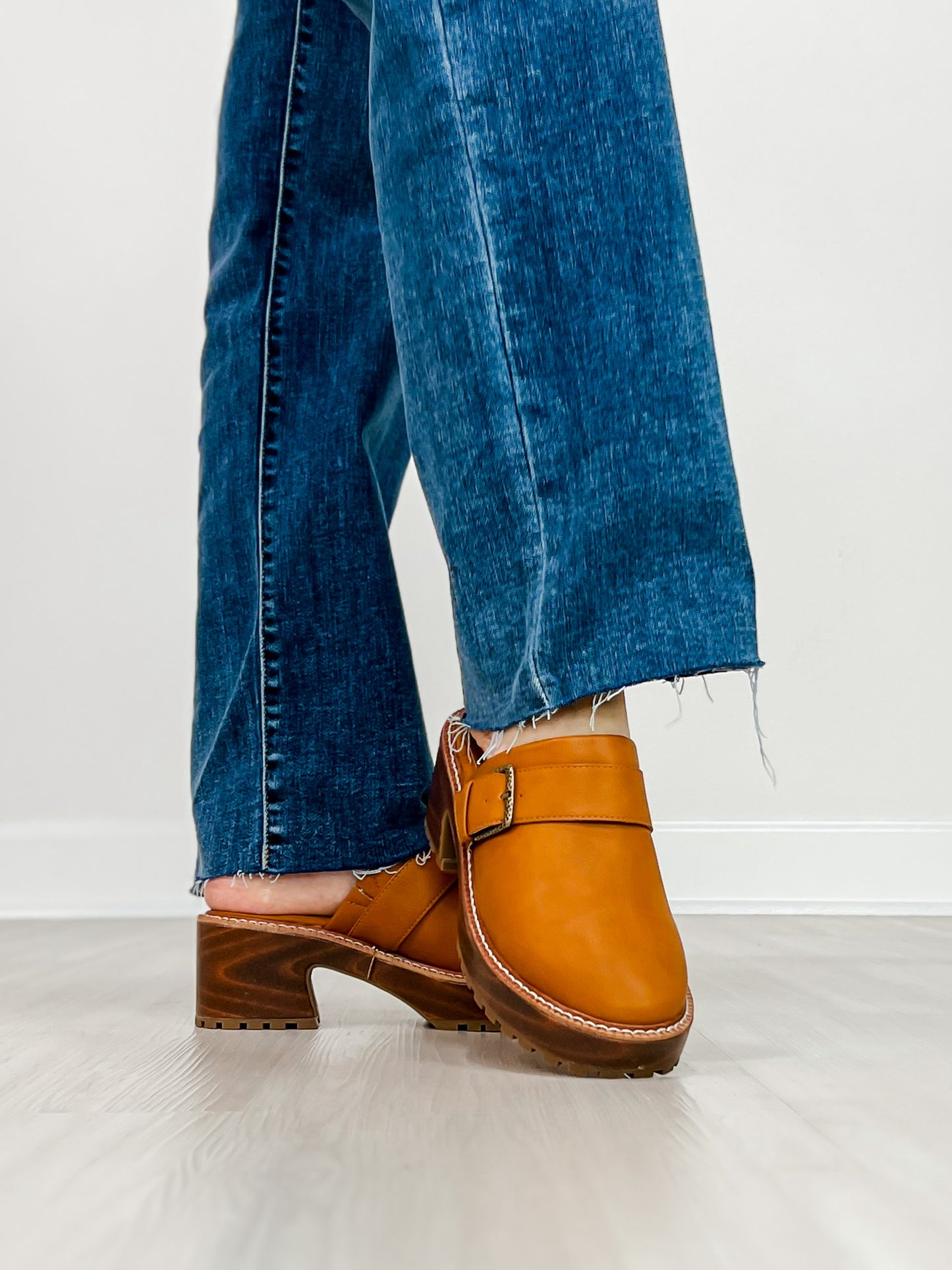 Yellowbox Barker Platform Clog in TAN