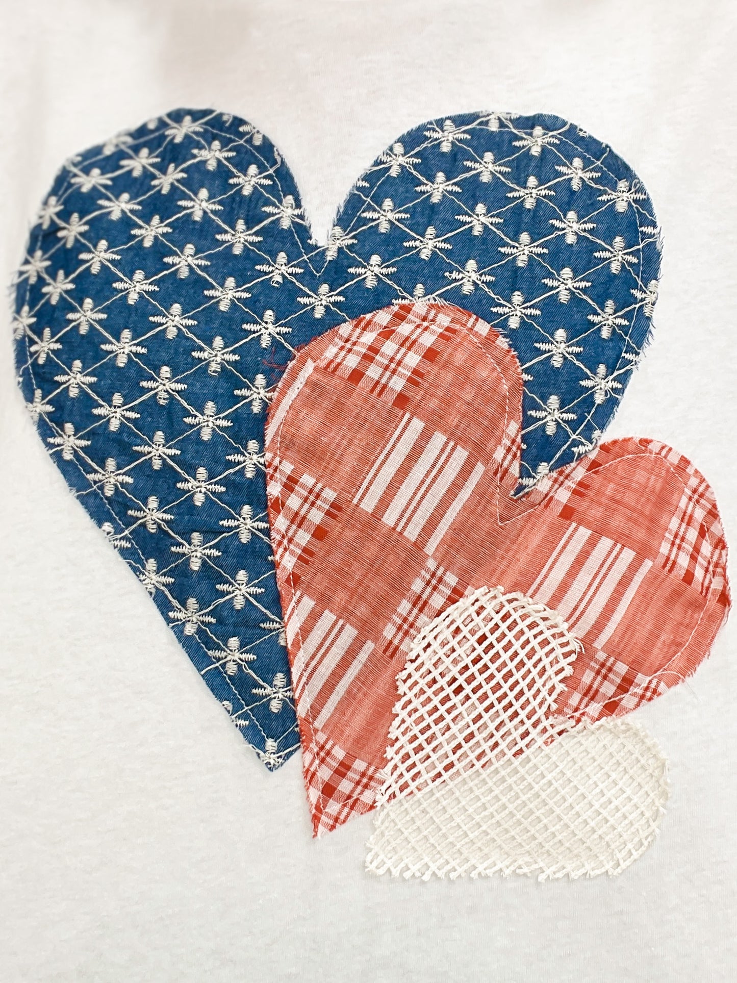 Heart Patch Detailed Round Neck Short Sleeve Cotton Top