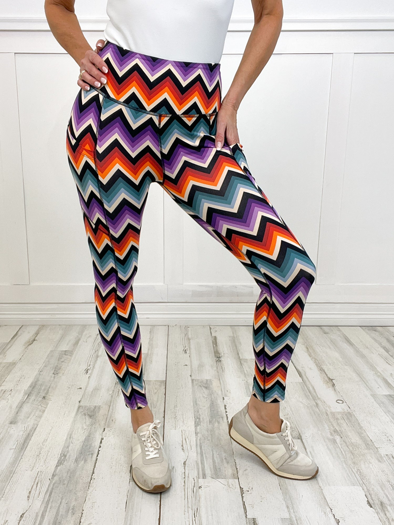 Eluminary Casualetic Leggings with Pockets
