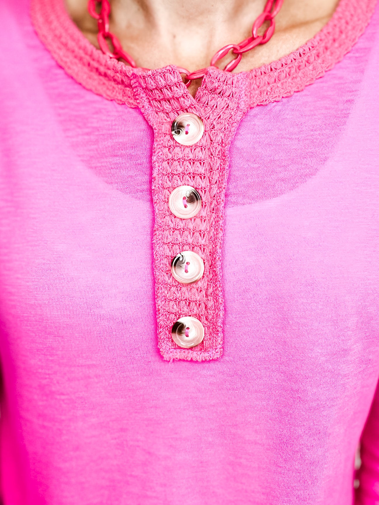 COTTON SLUB WITH POPCORN WAFFLE HENLEY TOP