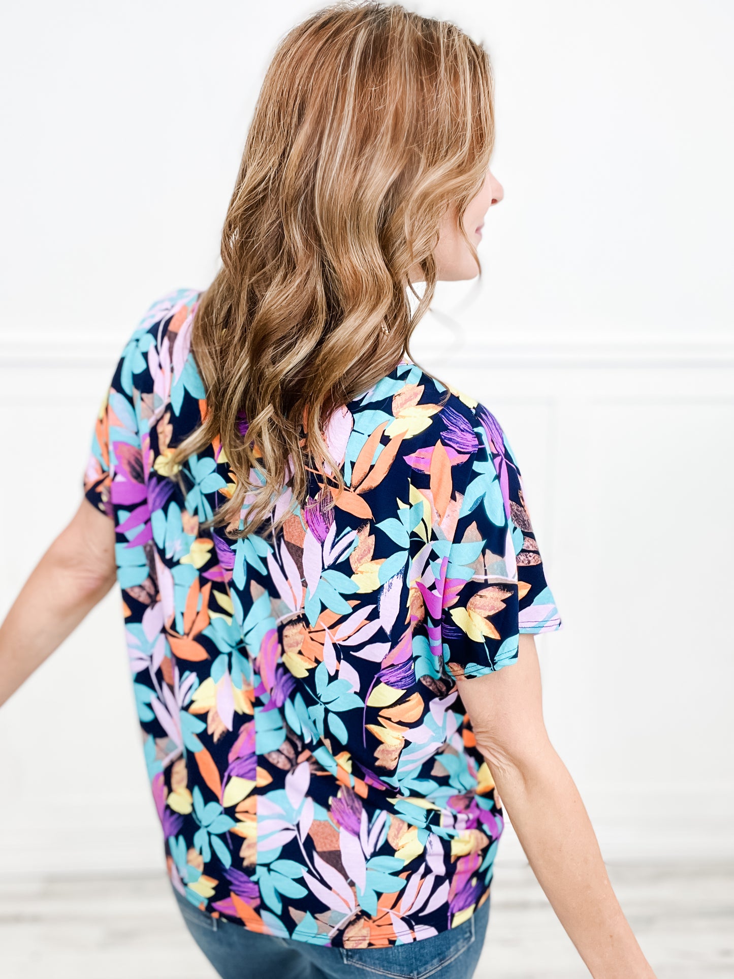 Take Me To The Beach Wrinkle-Free Tropical Print V-Neck Top