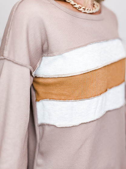 THERMAL COLOR BLOCK TOP WITH CONTRAST STITCHING