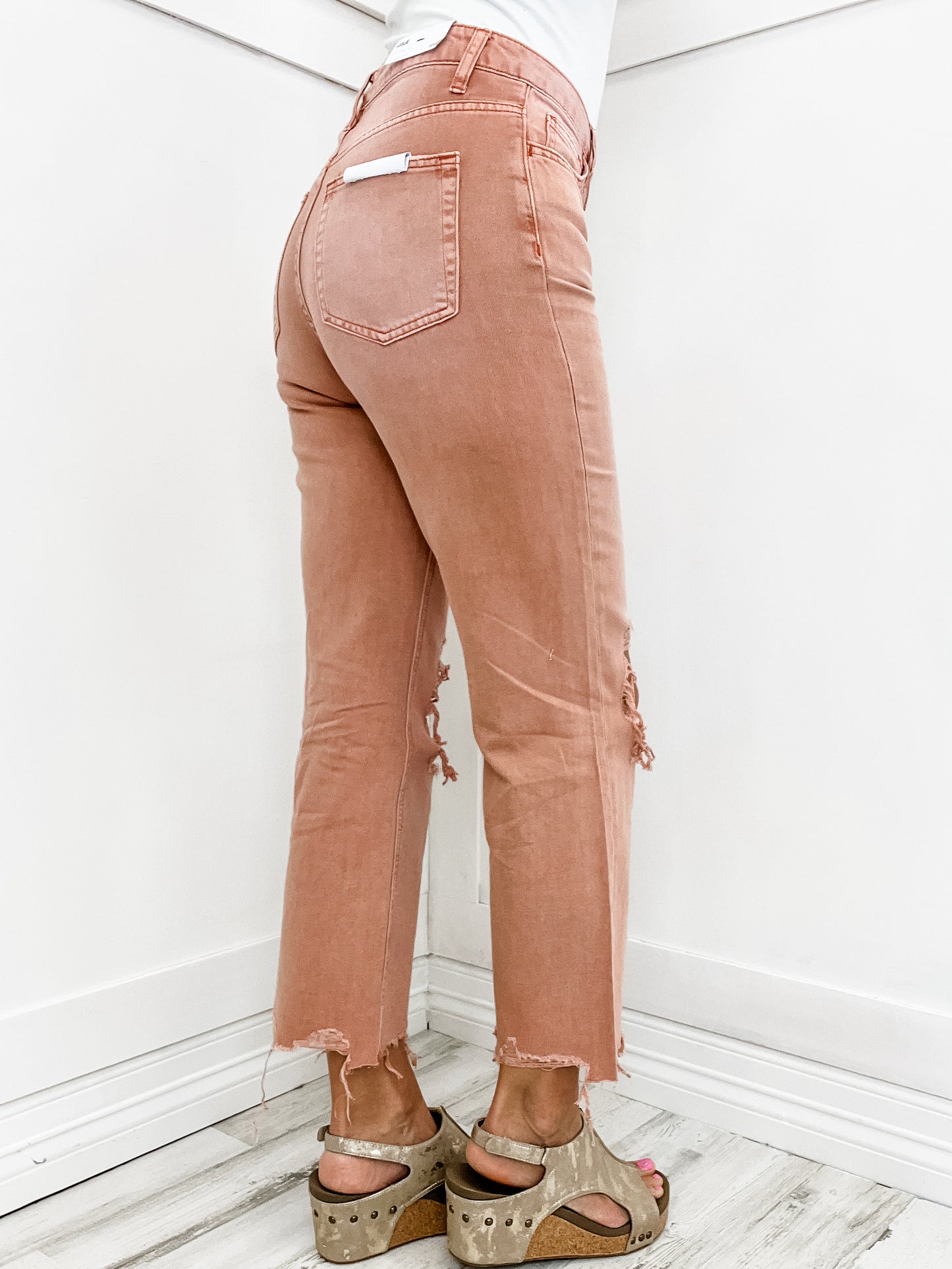Vervet Getting Jiggy Vintage Cropped Flare Jeans in Brandied Melon