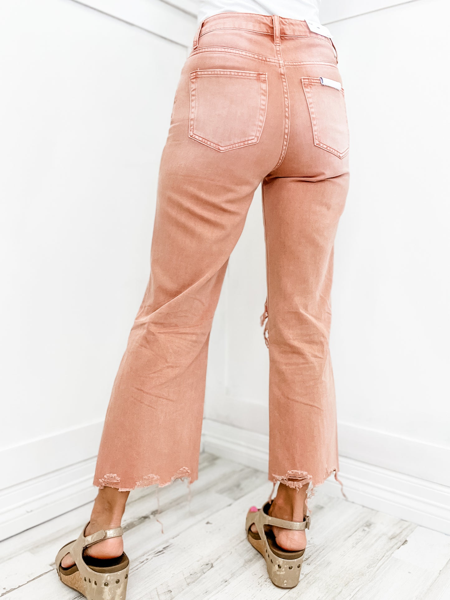 Vervet Getting Jiggy Vintage Cropped Flare Jeans in Brandied Melon