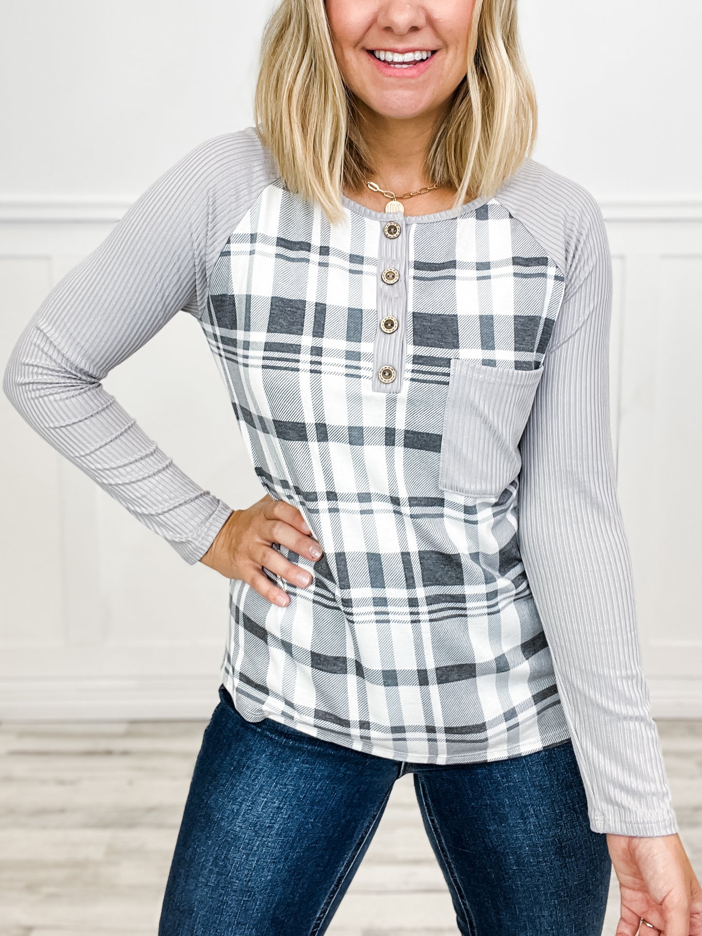 CHECKER JERSEY KNIT HENLEY TOP WITH FRONT POCKET