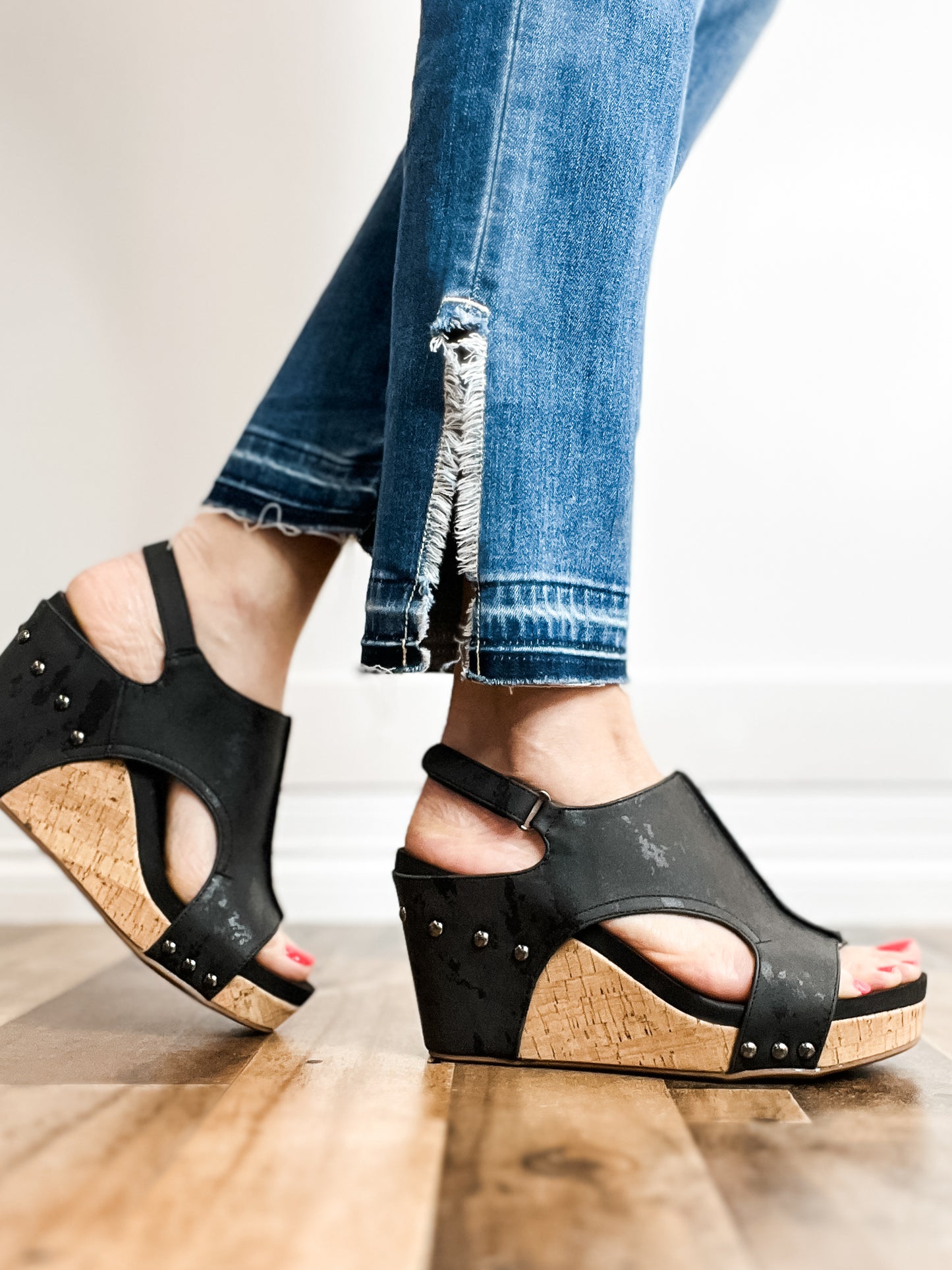 Corkys Tiffanee Wedge Sandals in Black Metallic