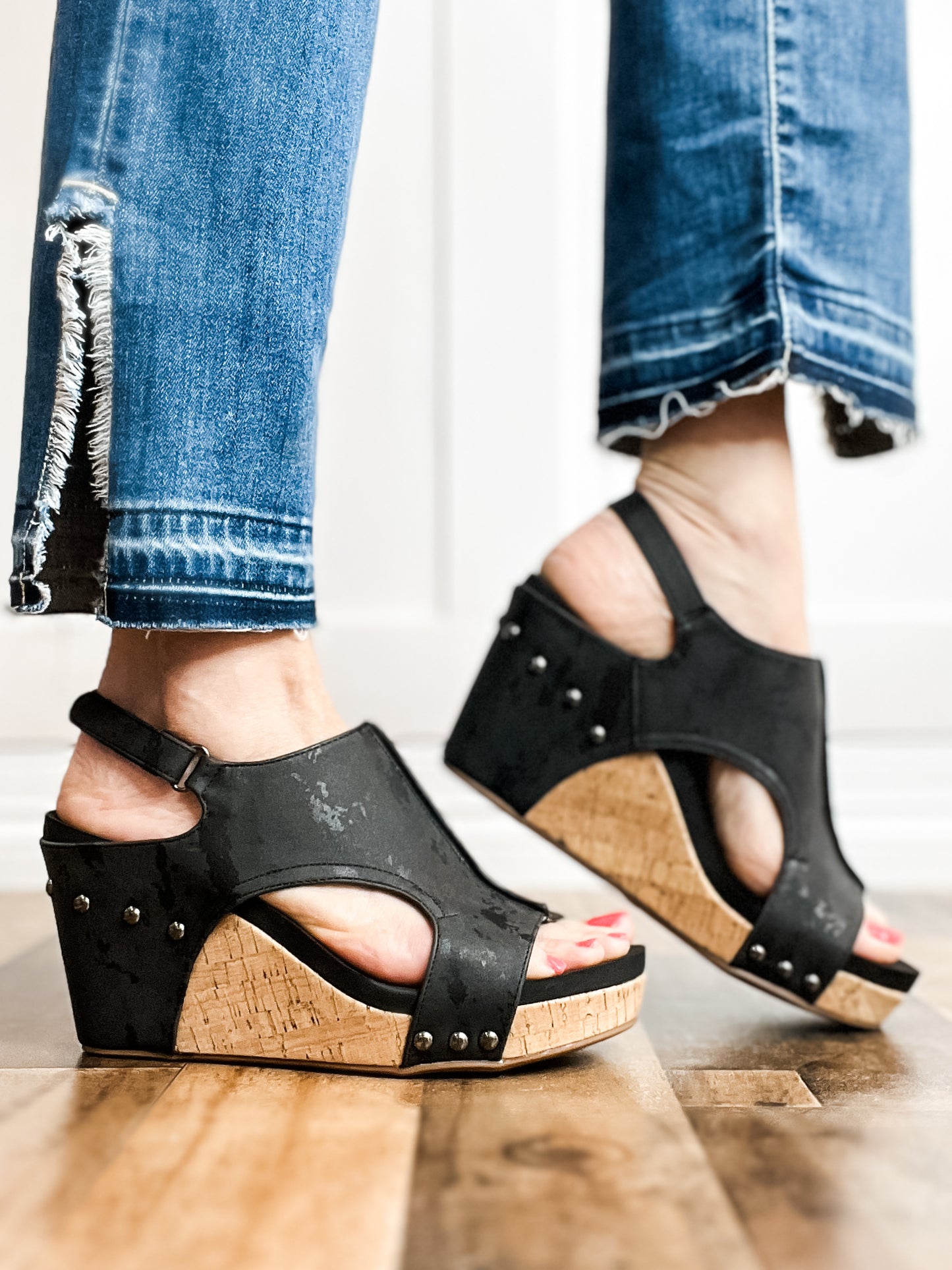 Corkys Tiffanee Wedge Sandals in Black Metallic