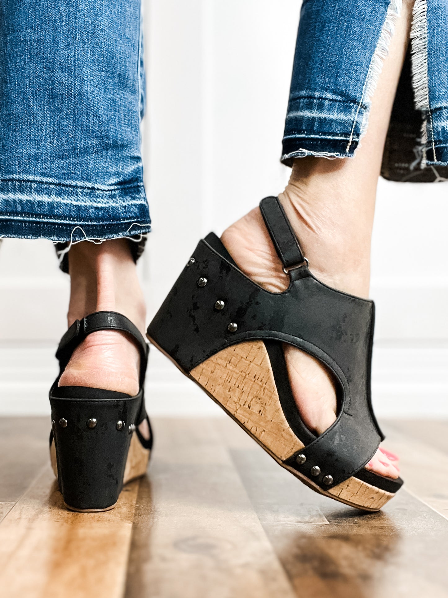 Corkys Tiffanee Wedge Sandals in Black Metallic