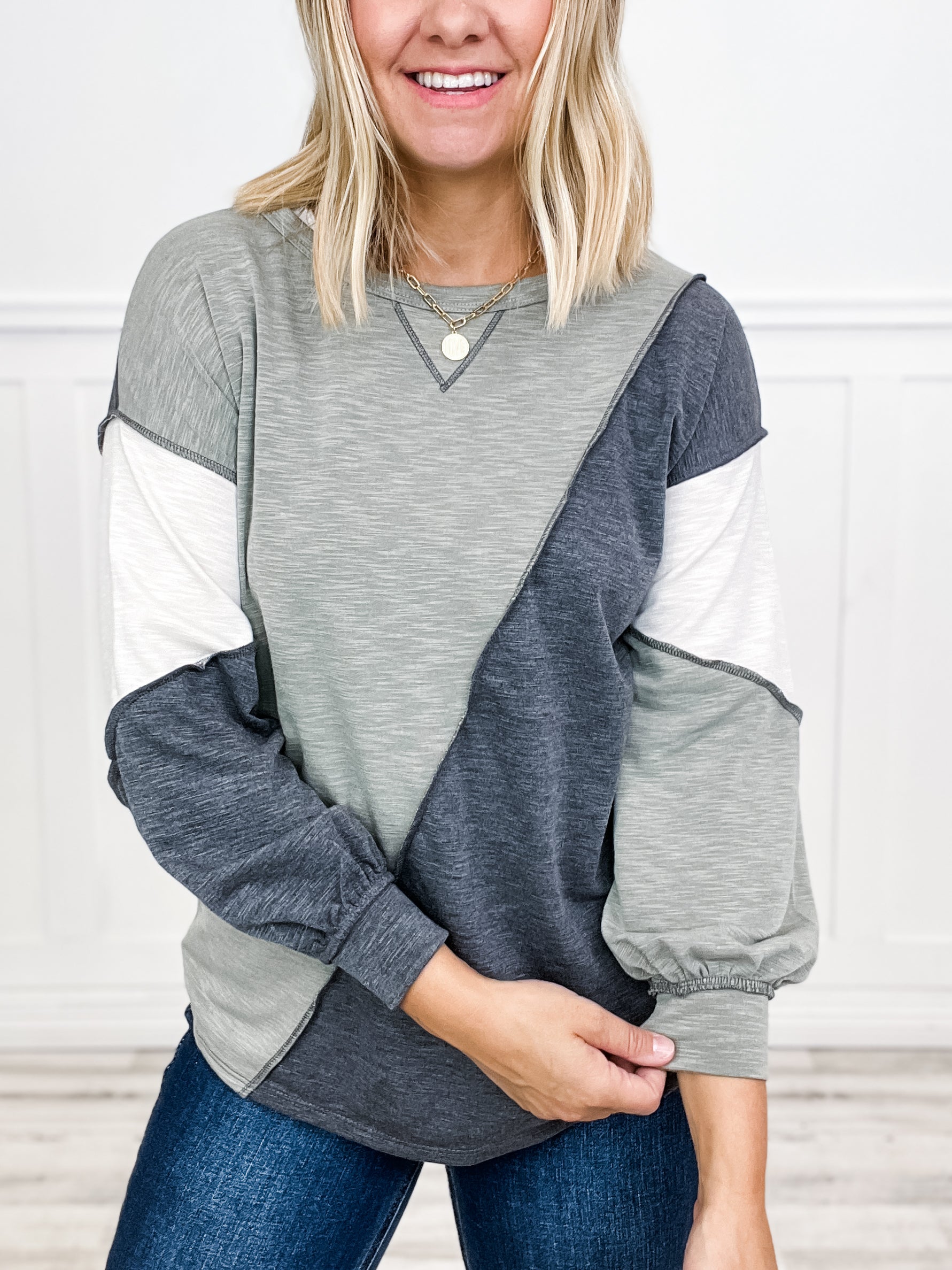SLUB FRENCH TERRY COLOR BLOCK TOP WITH STITCHING DETAIL