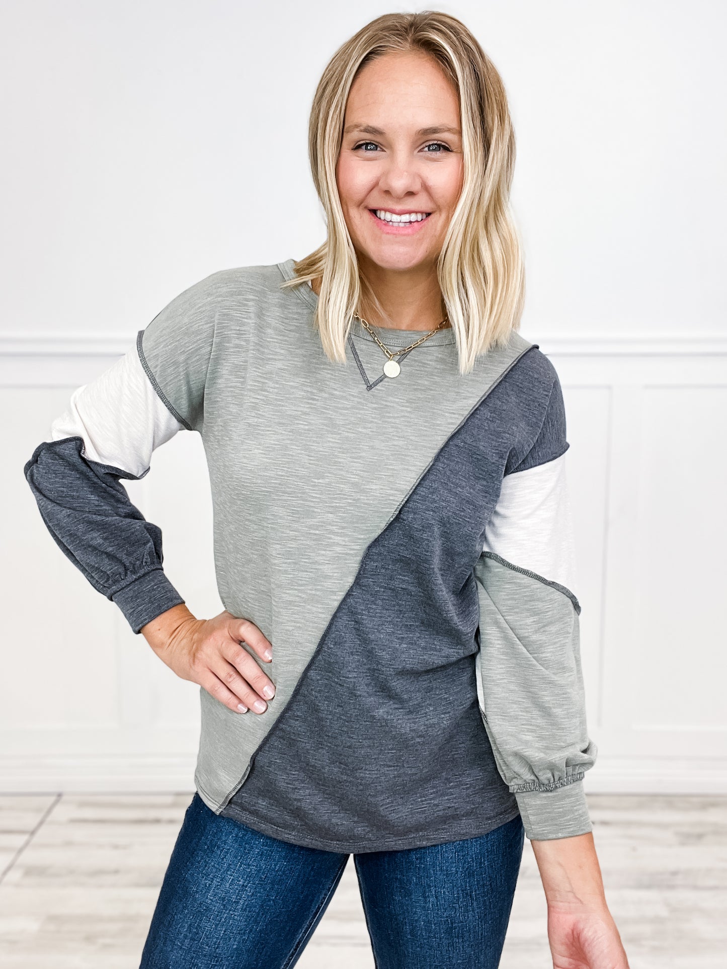 SLUB FRENCH TERRY COLOR BLOCK TOP WITH STITCHING DETAIL