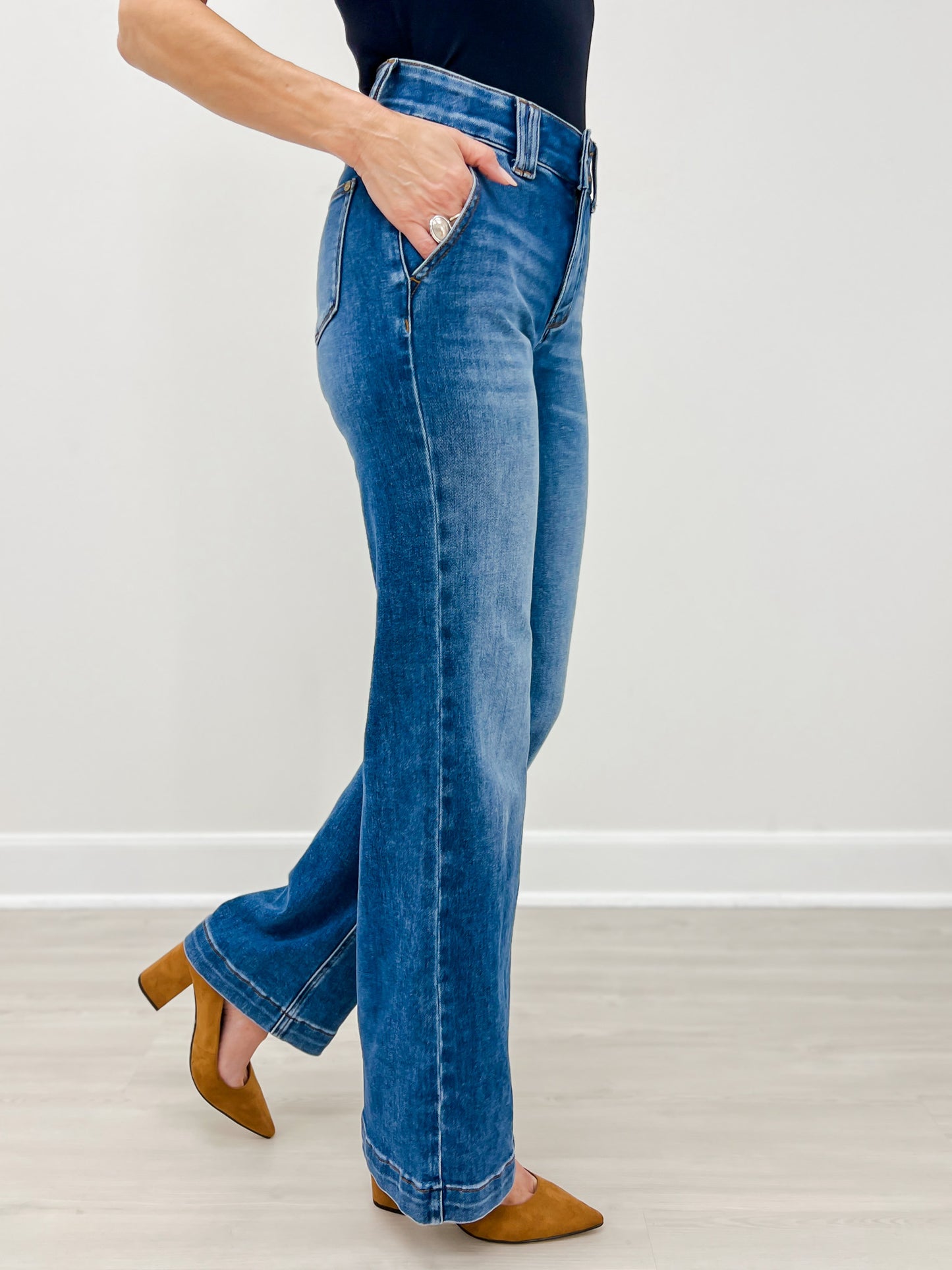 Avery Denim The Tailored Trouser - Classic Blue