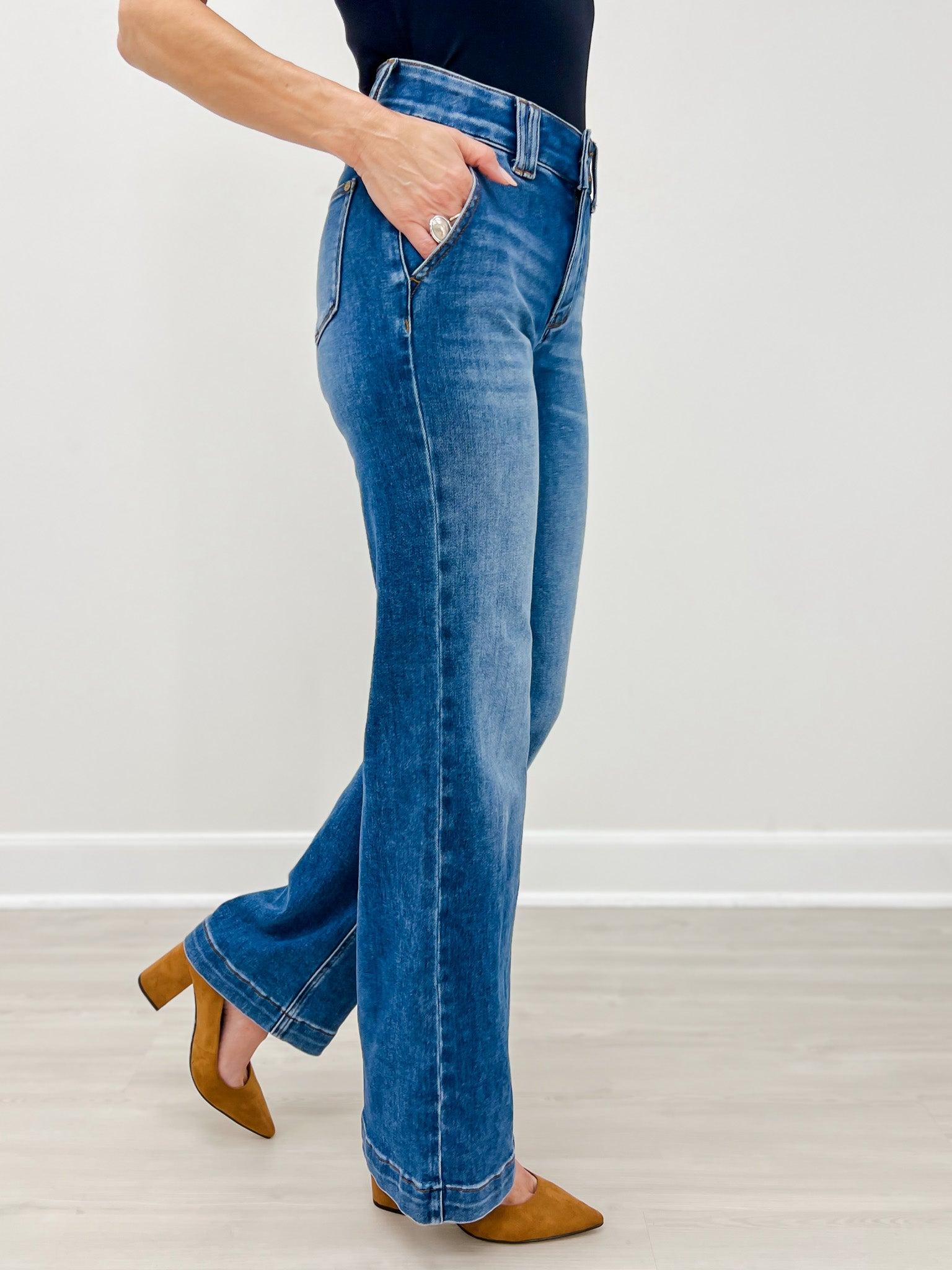 Avery Denim The Tailored Trouser - Classic Blue