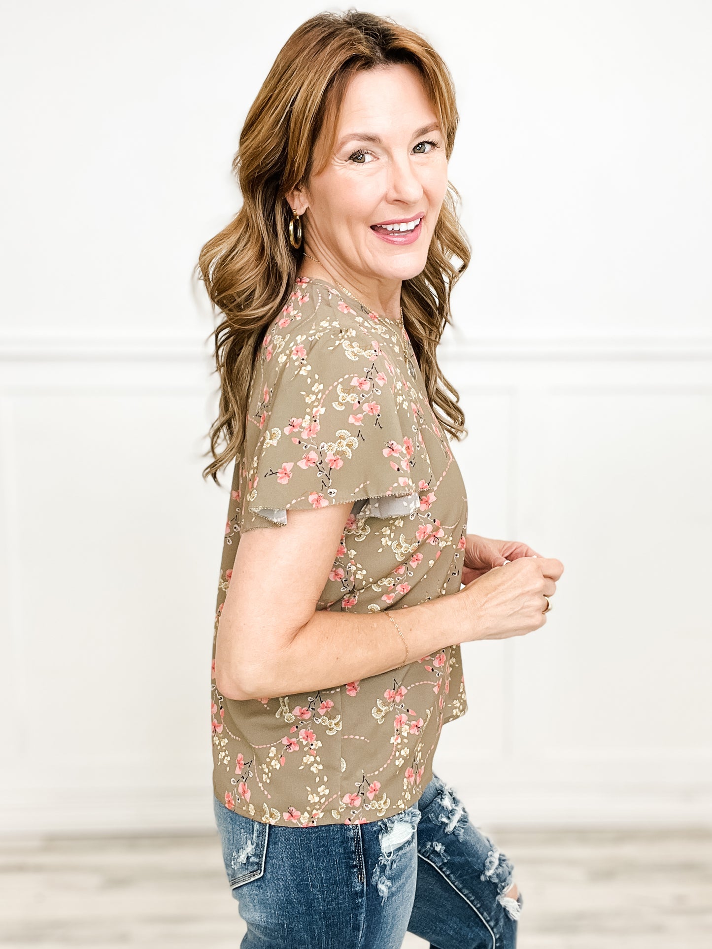 Floral Printed Flare Sleeve Top with Back Keyhole Detail