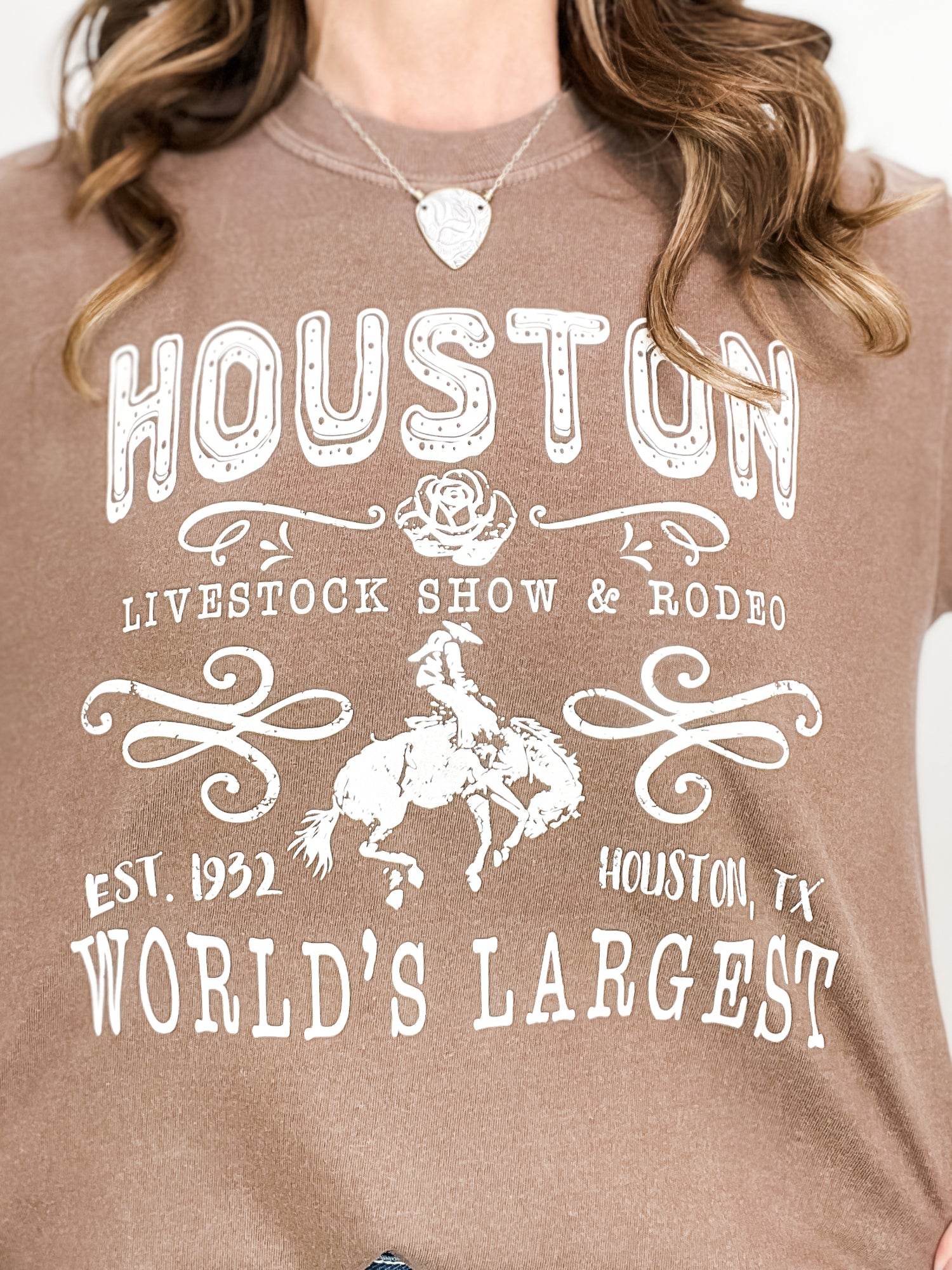 World's Largest Rodeo Graphic Tee – Emma Lou's Boutique
