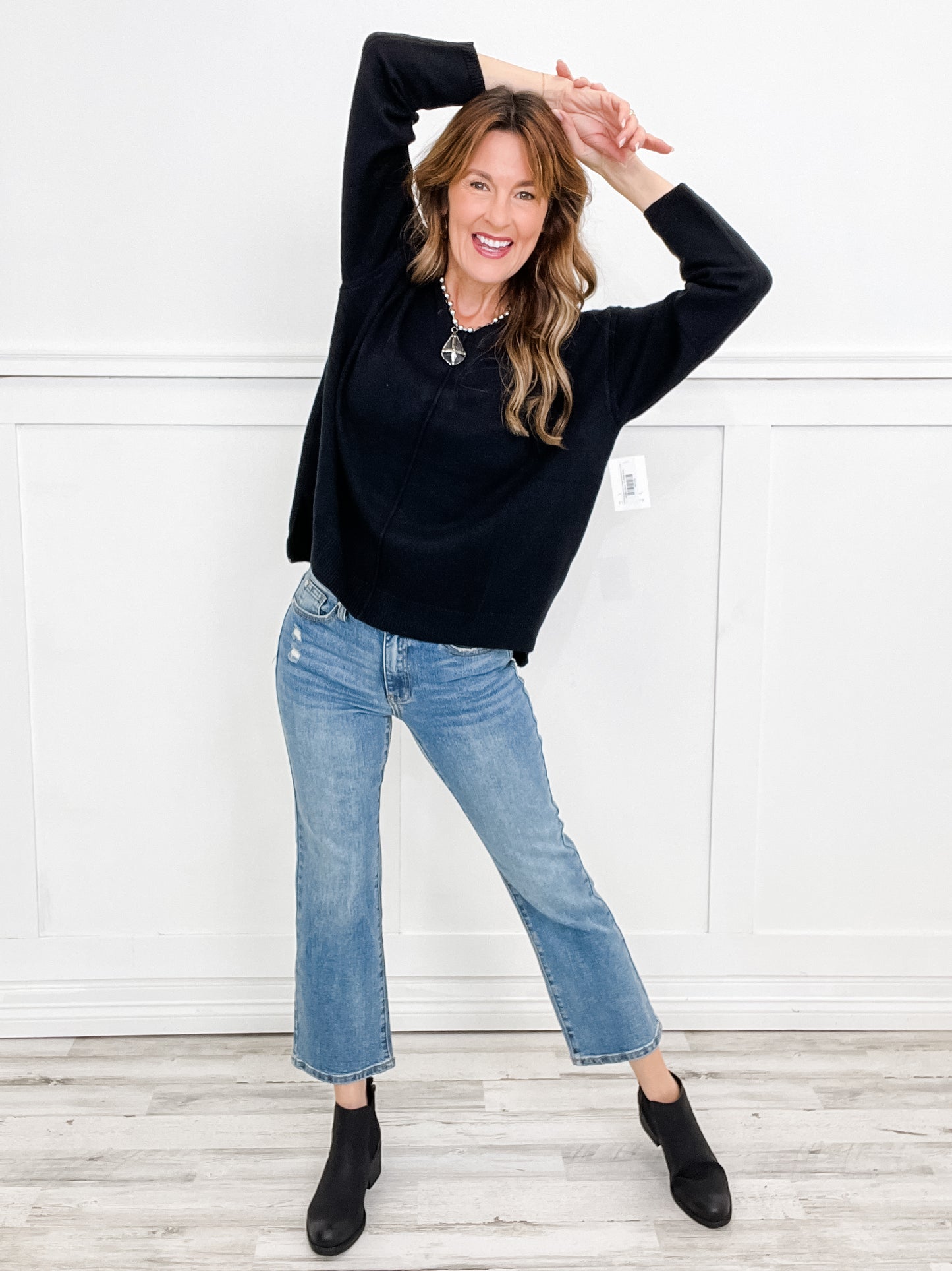 Special A "LILY" Mid-Rise Cropped Slim Bootcut Denim Jeans